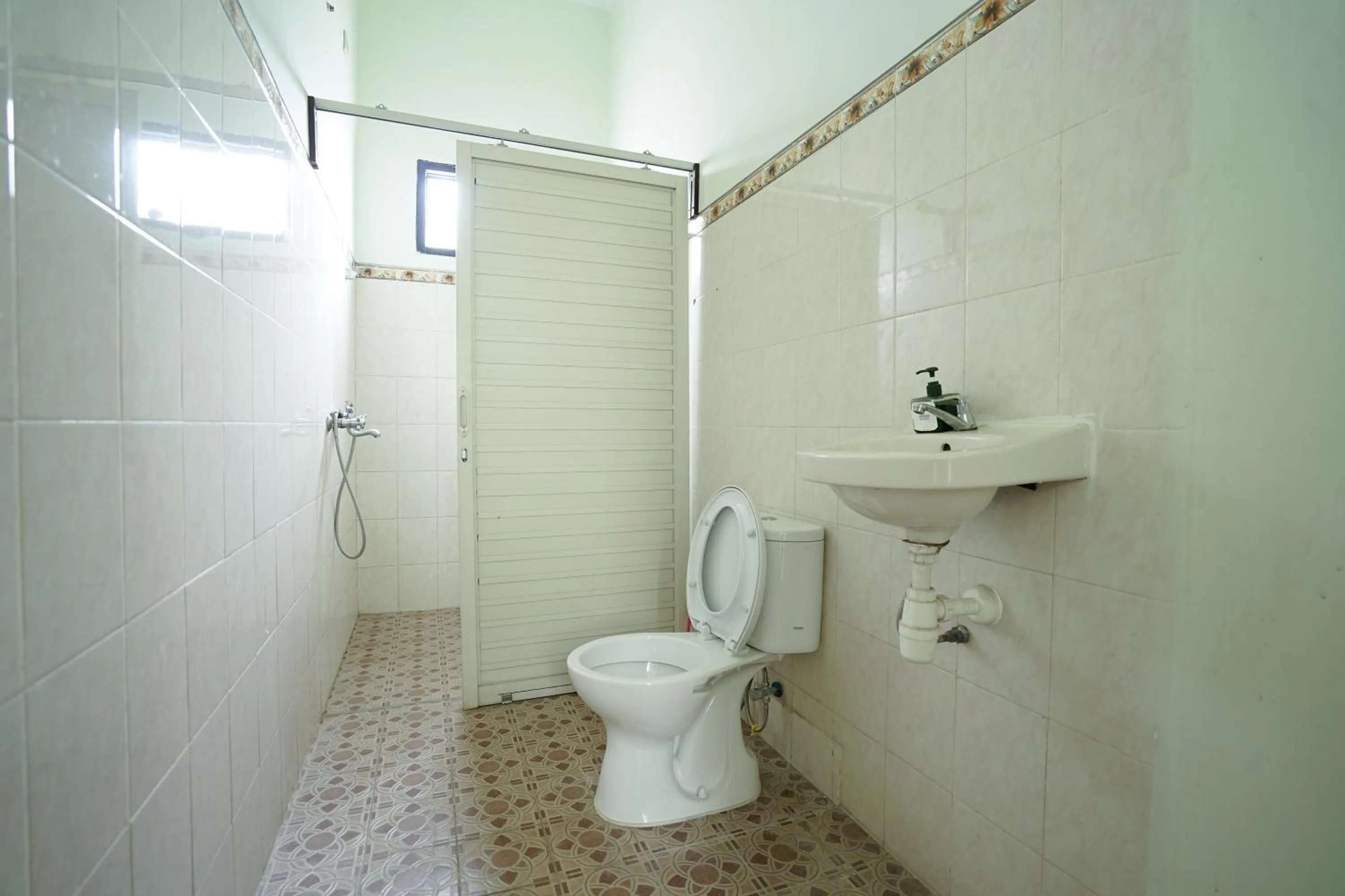 Bathroom in Sekar Gambir Homestay