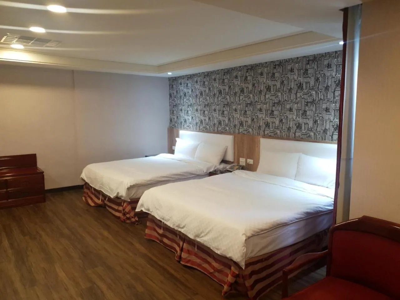 Photo of the whole room, Bed in Chuan Fu Hotel