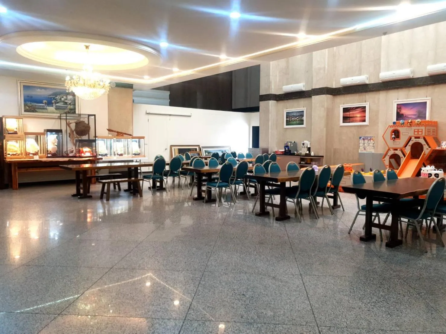 Lounge or bar in Chuan Fu Hotel