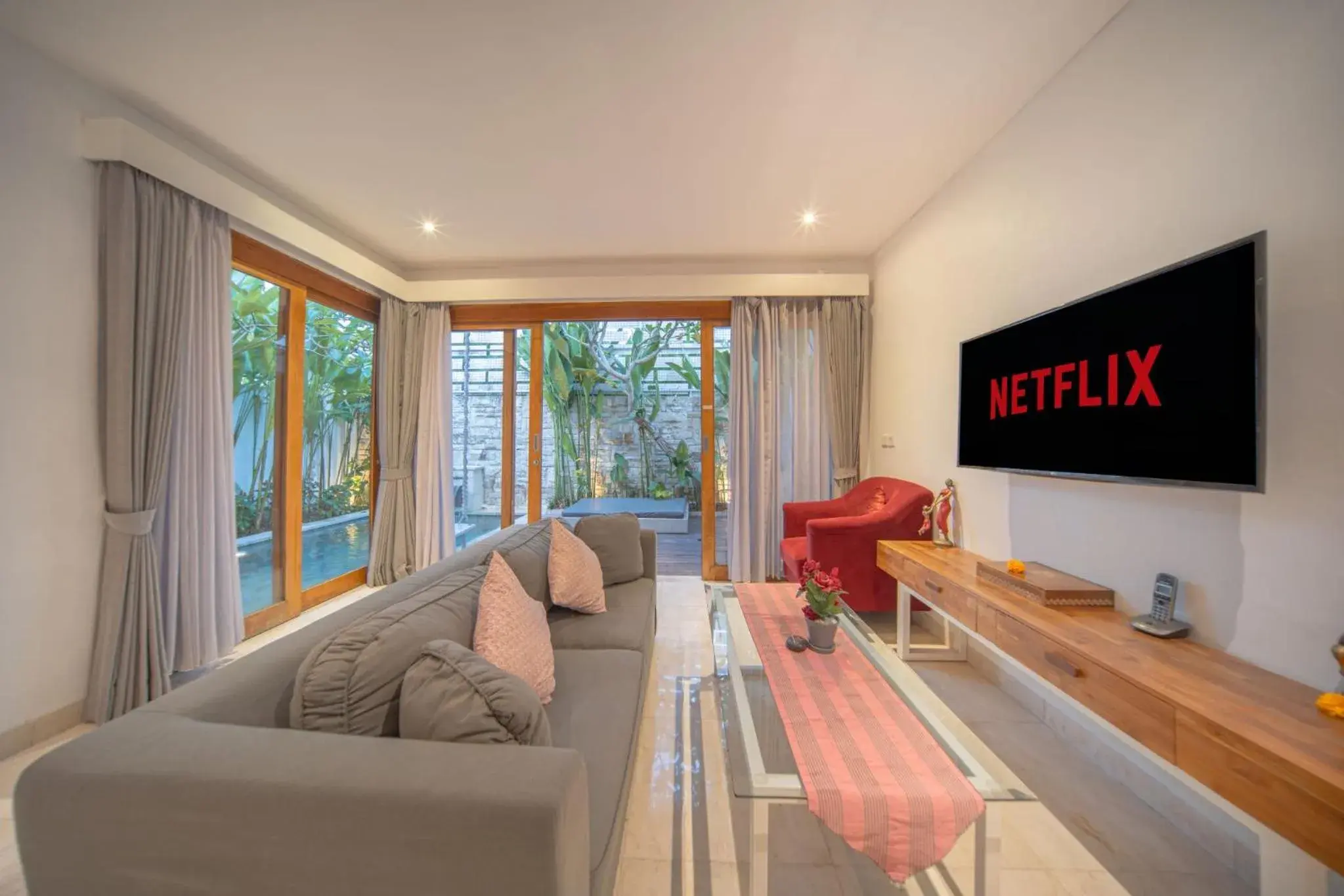 Living room in The Jimbaran Villa by Ini Vie Hospitality Living room in The Jimbaran Villa by Ini Vie Hospitality