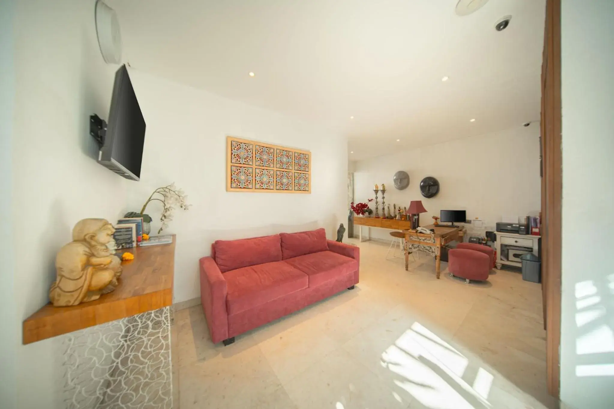 Lobby or reception in The Jimbaran Villa by Ini Vie Hospitality Lobby or reception in The Jimbaran Villa by Ini Vie Hospitality