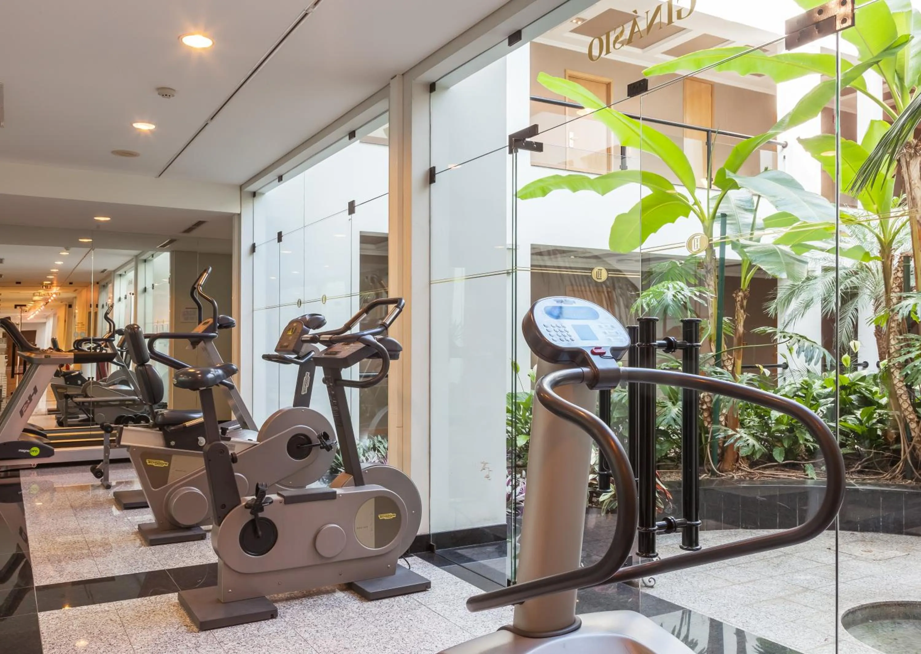 Fitness centre/facilities in Cidnay - Hotel & Executive Center