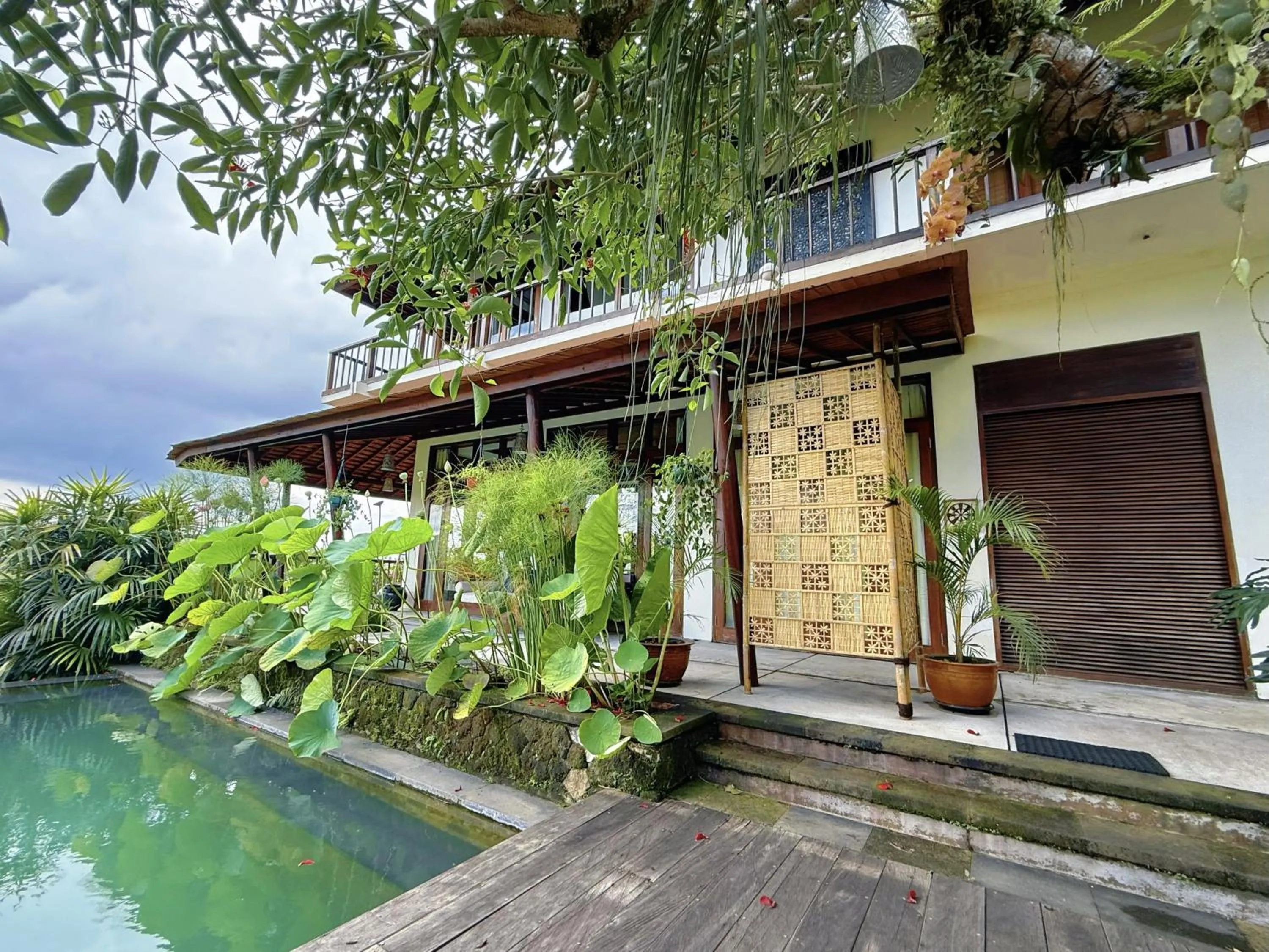 Spring in Awan Putih Resort