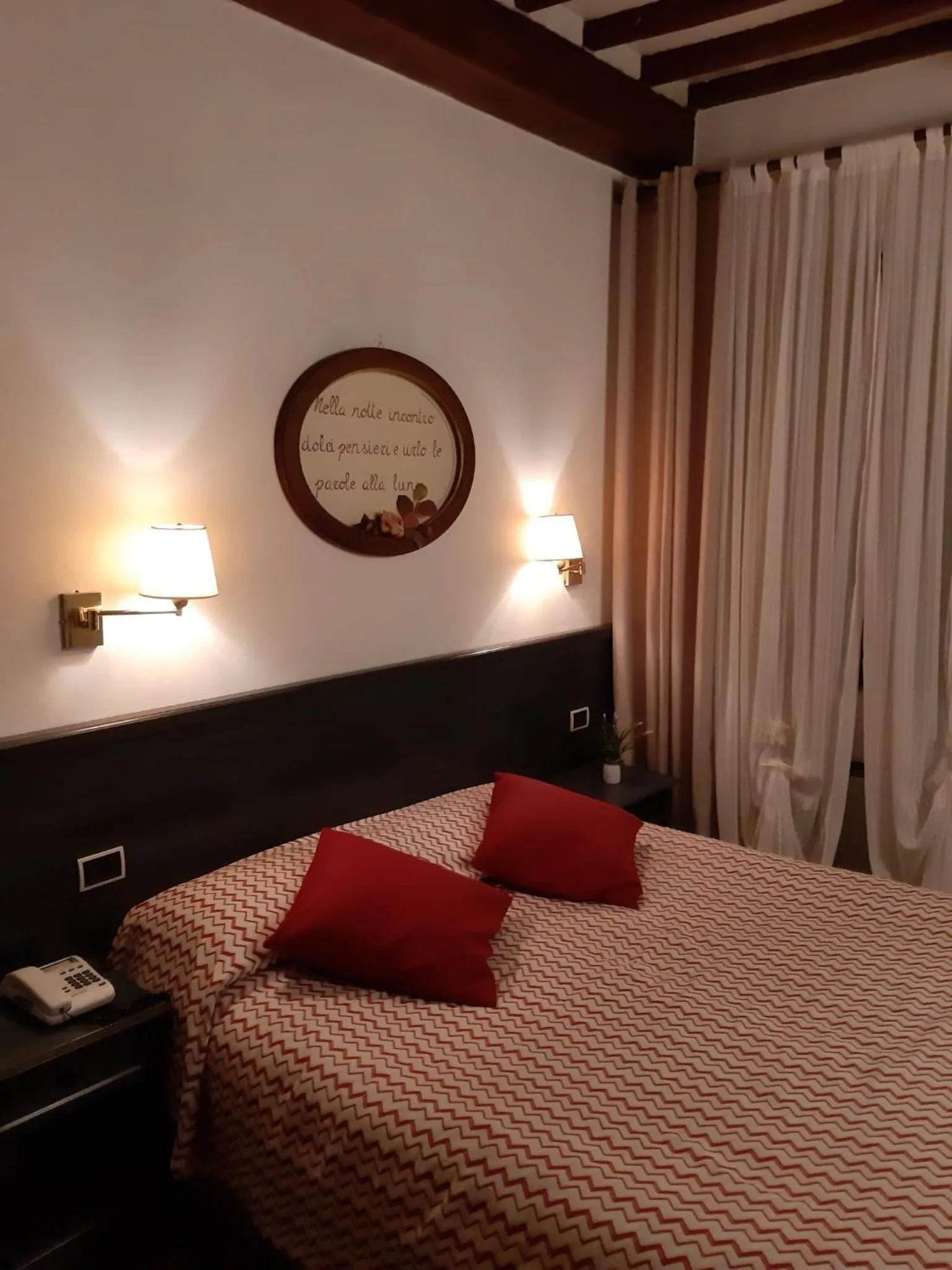 Bed in Hotel Borgo Antico