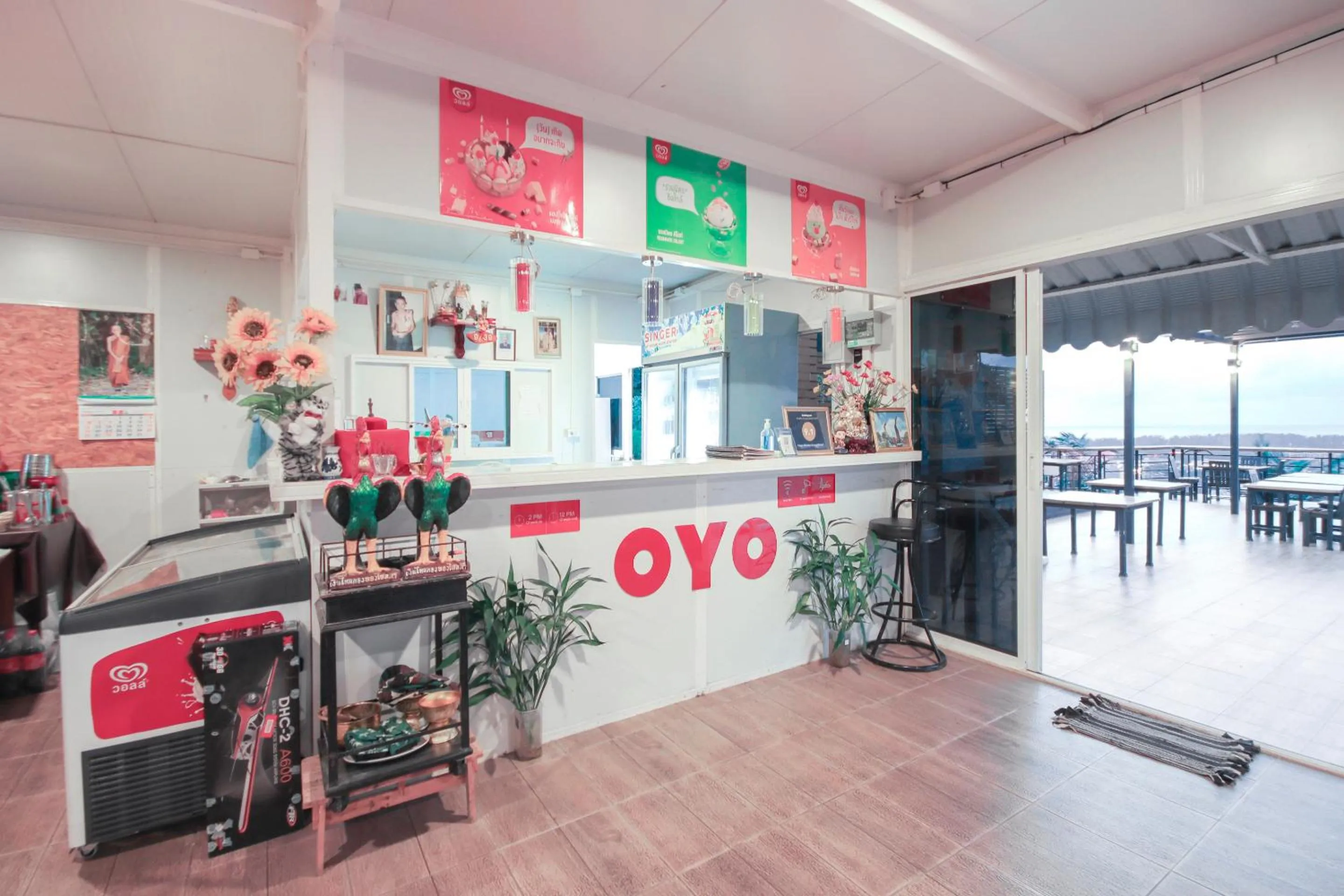 Lobby or reception in Happy Mountain Airport Resort