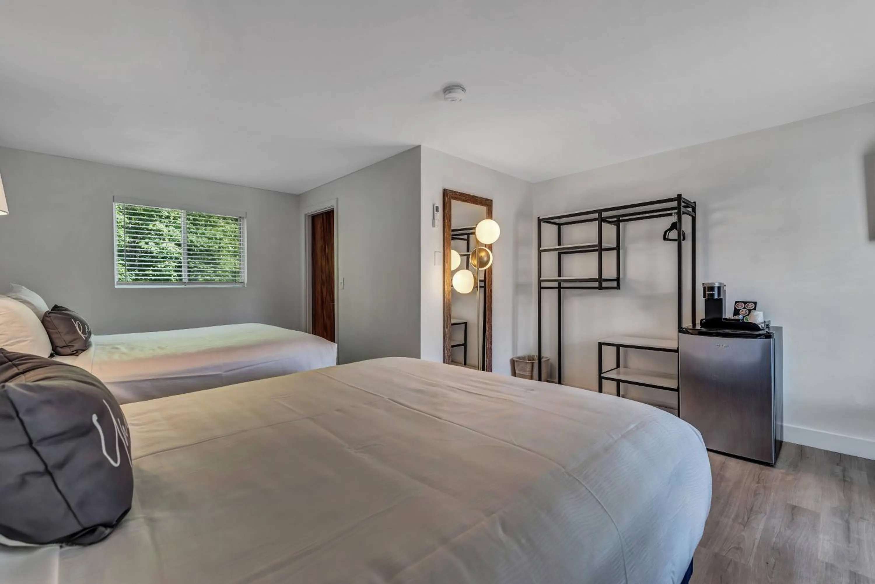 Photo of the whole room, Bed in Endless Dunes, A Modern Motel
