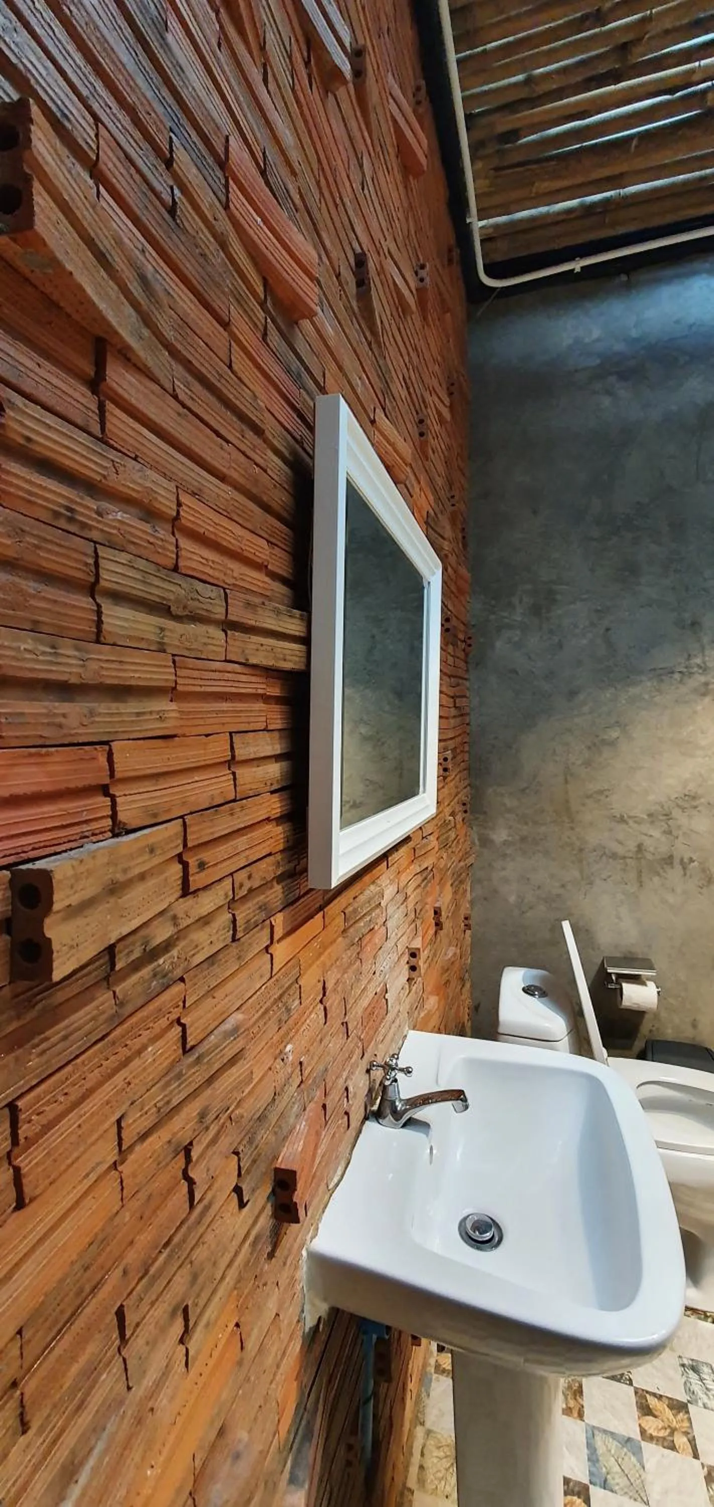 Bathroom in Baan Hotelier Resort