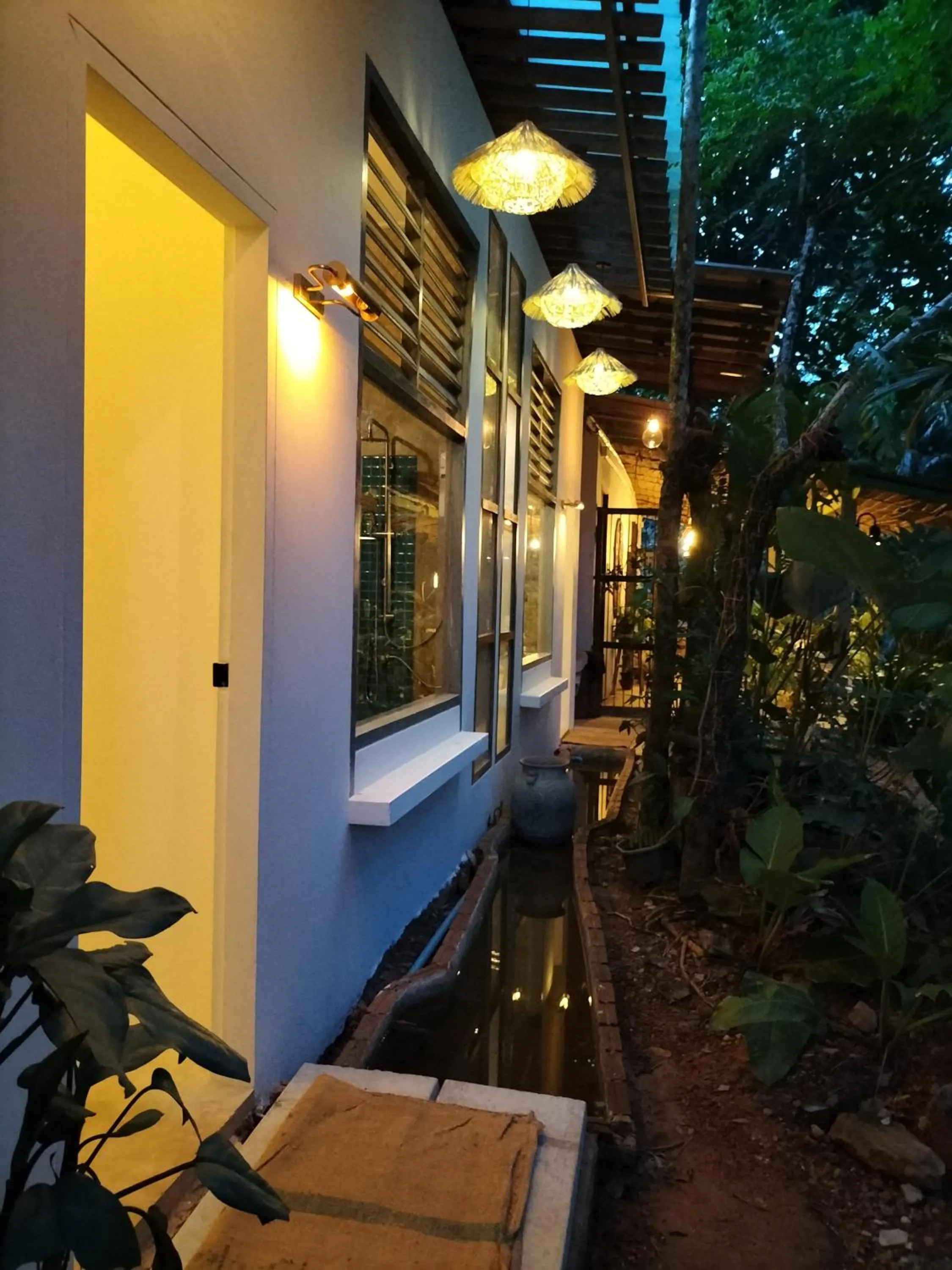 Baan Hotelier Resort