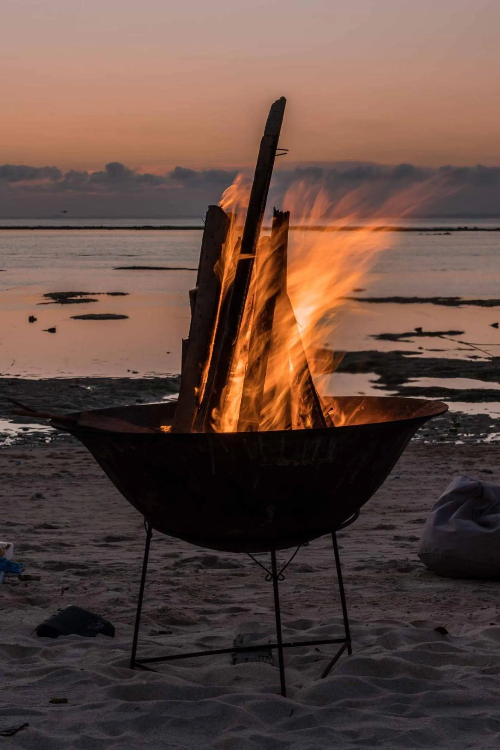 Beach in Ohana's Beachfront Resort & Beach Club