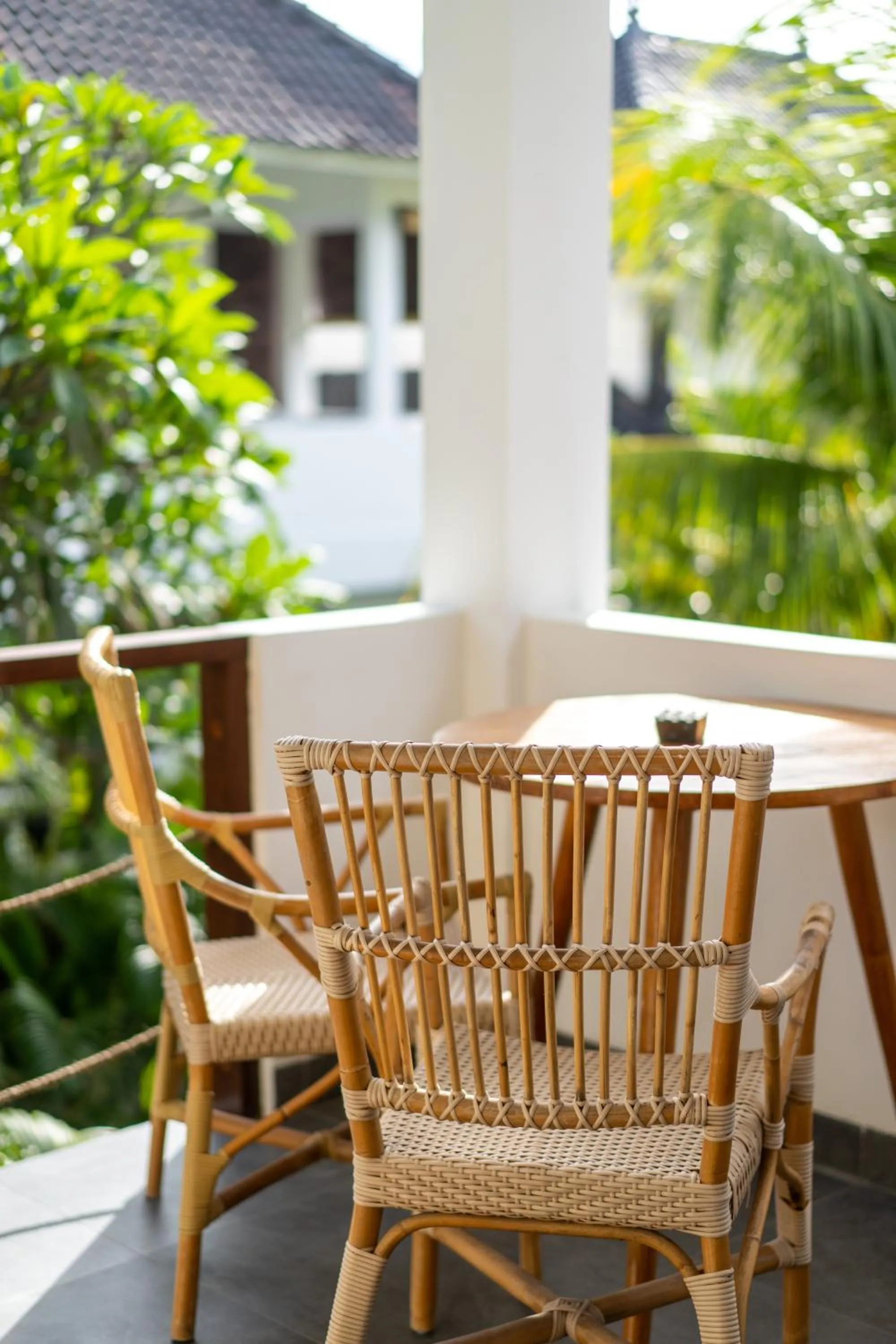 Balcony/Terrace in Ohana's Beachfront Resort & Beach Club