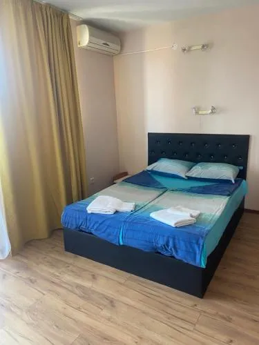 Family hotel Neptun - Lozenets