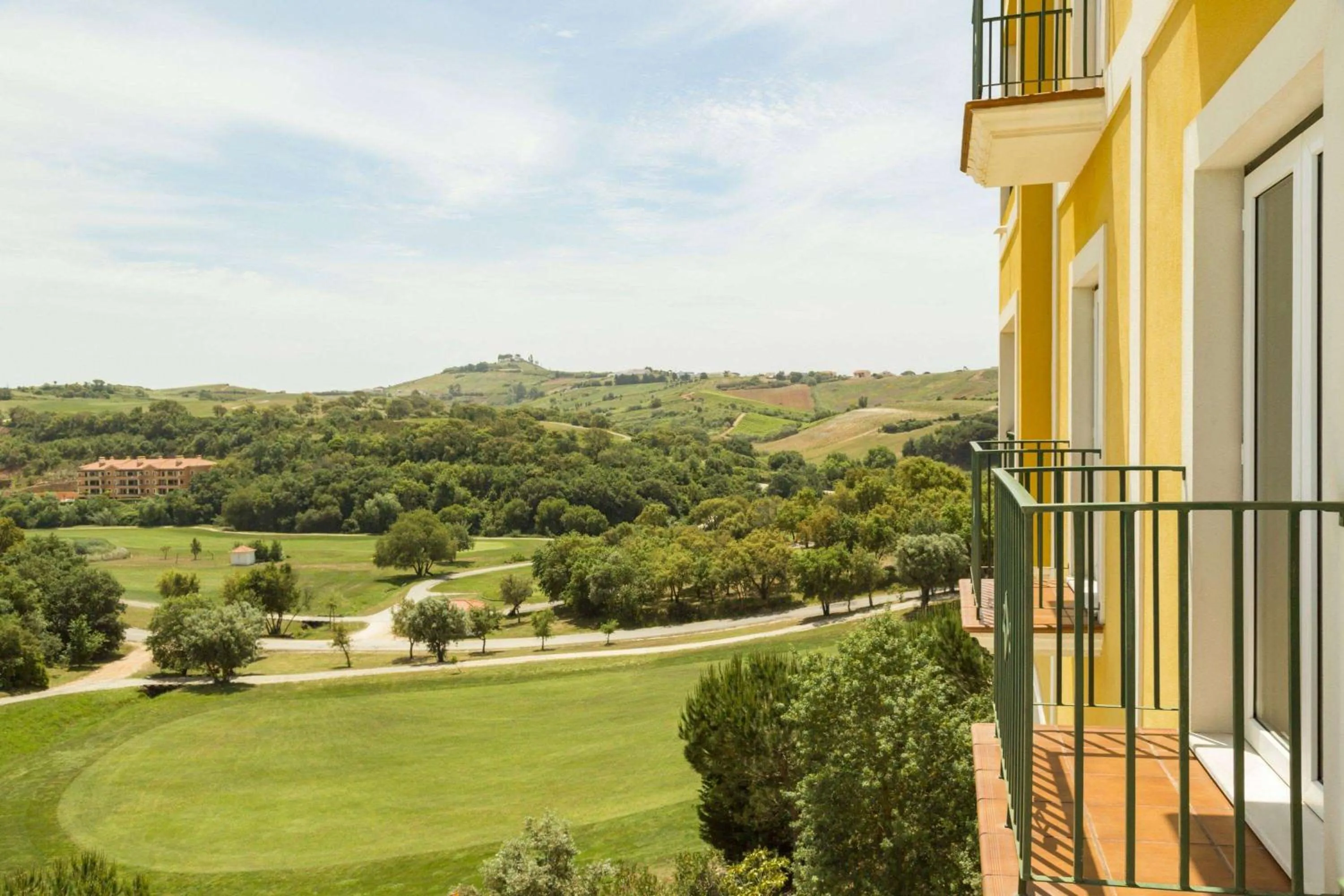 Property building in Dolce CampoReal Lisboa