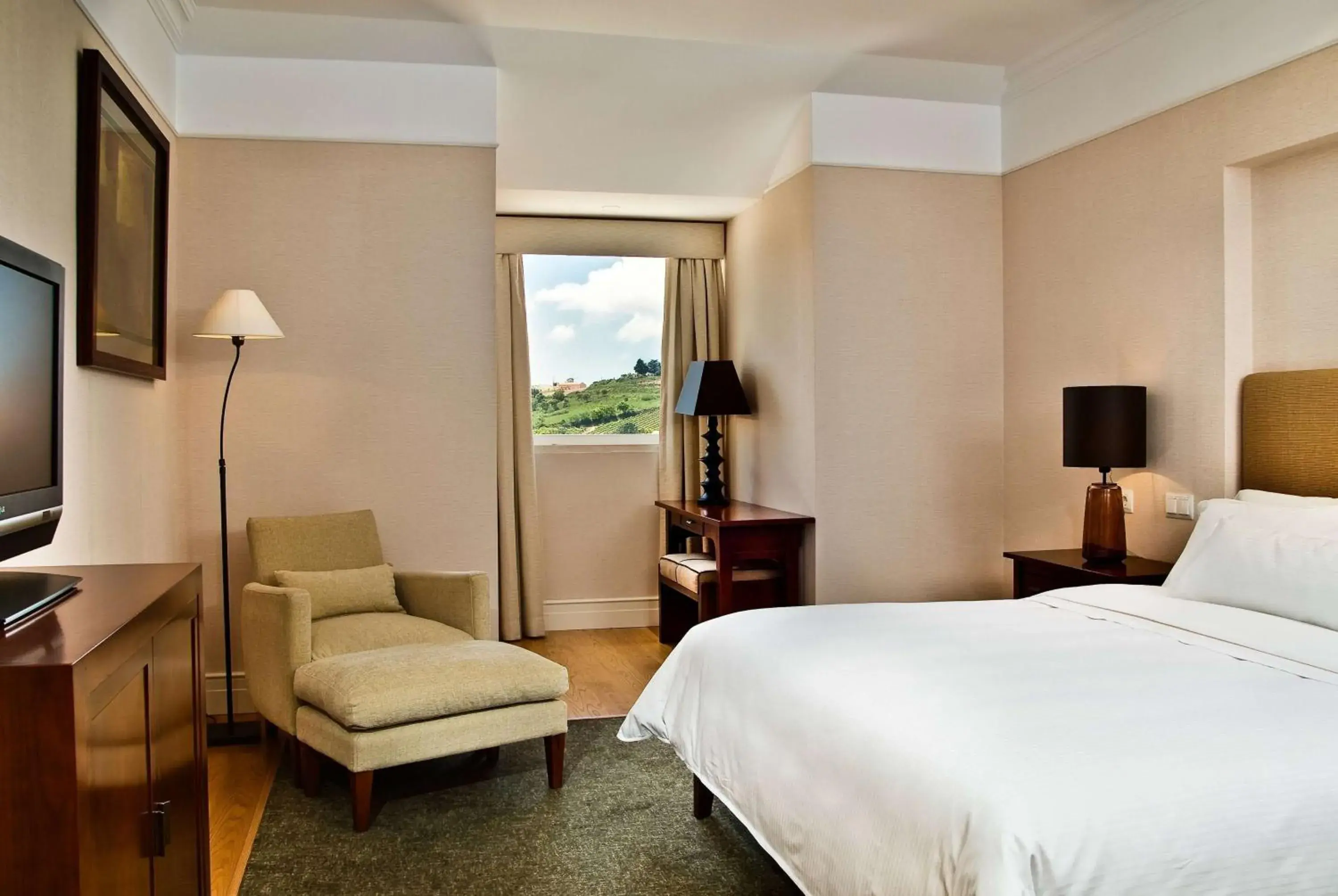 Bed in Dolce CampoReal Lisboa Bed in Dolce CampoReal Lisboa