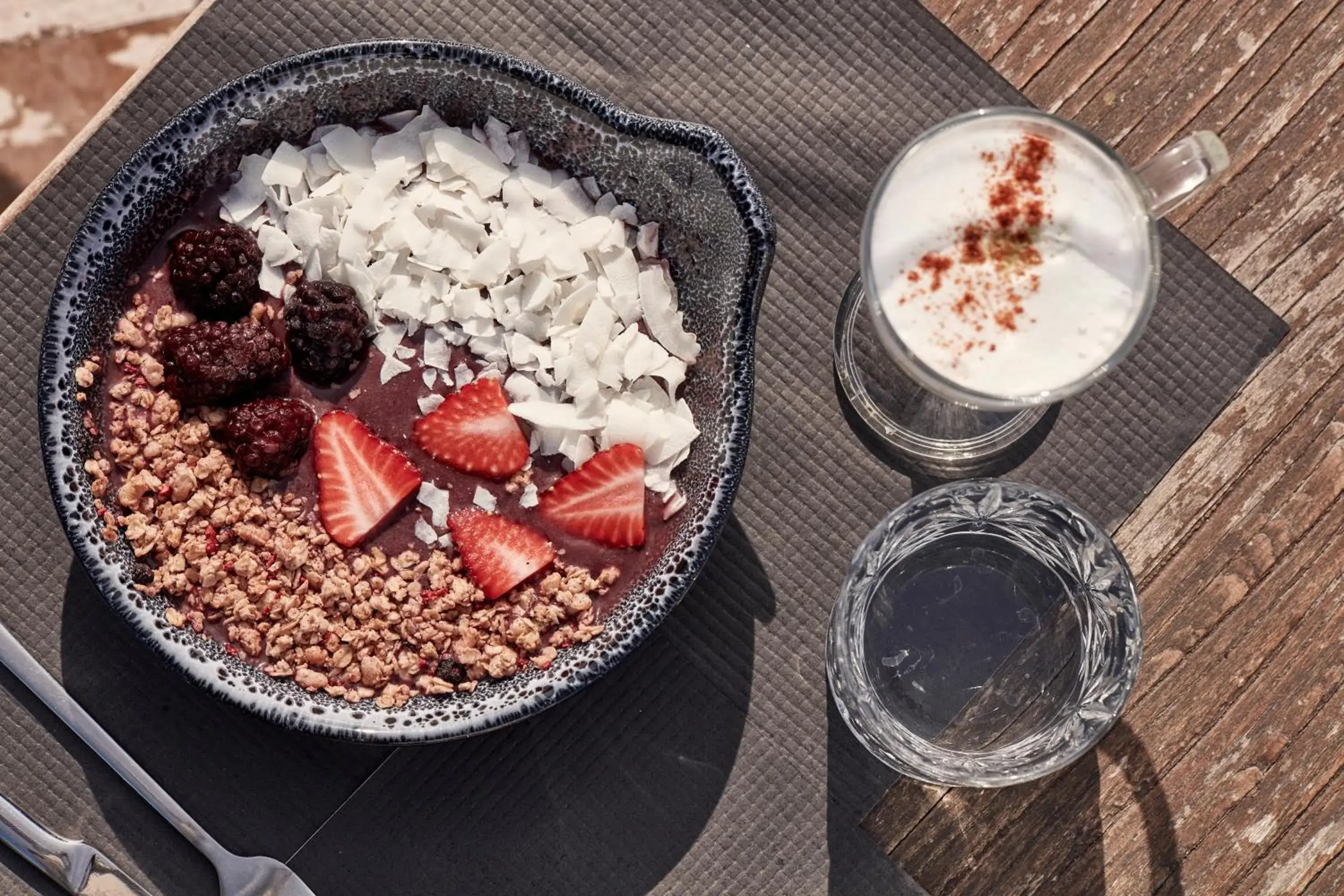 Food and drinks in White Pearl Villas Food and drinks in White Pearl Villas