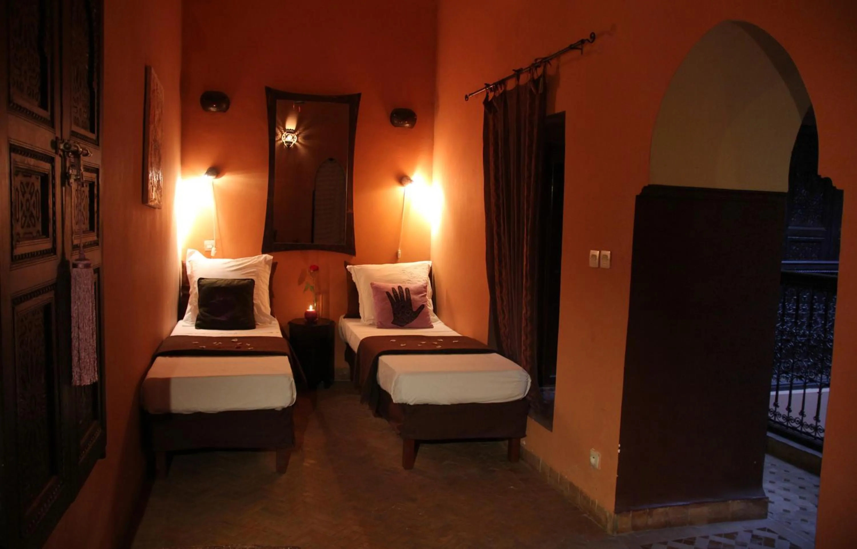Ajebel Twin Room - single occupancy in Riad Ajebel