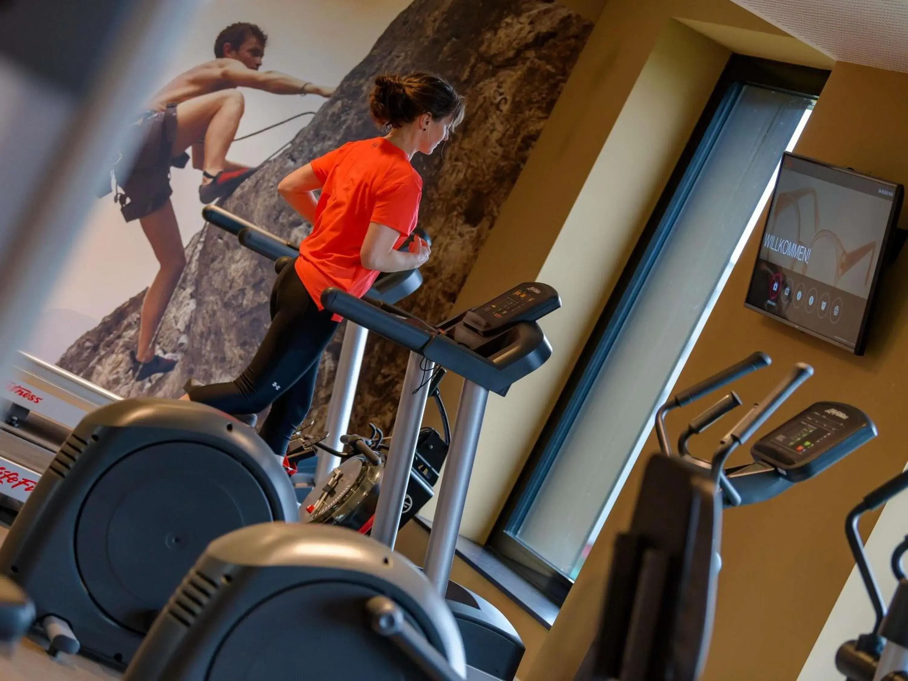 Fitness centre/facilities in Mercure Zürich City Fitness centre/facilities in Mercure Zürich City