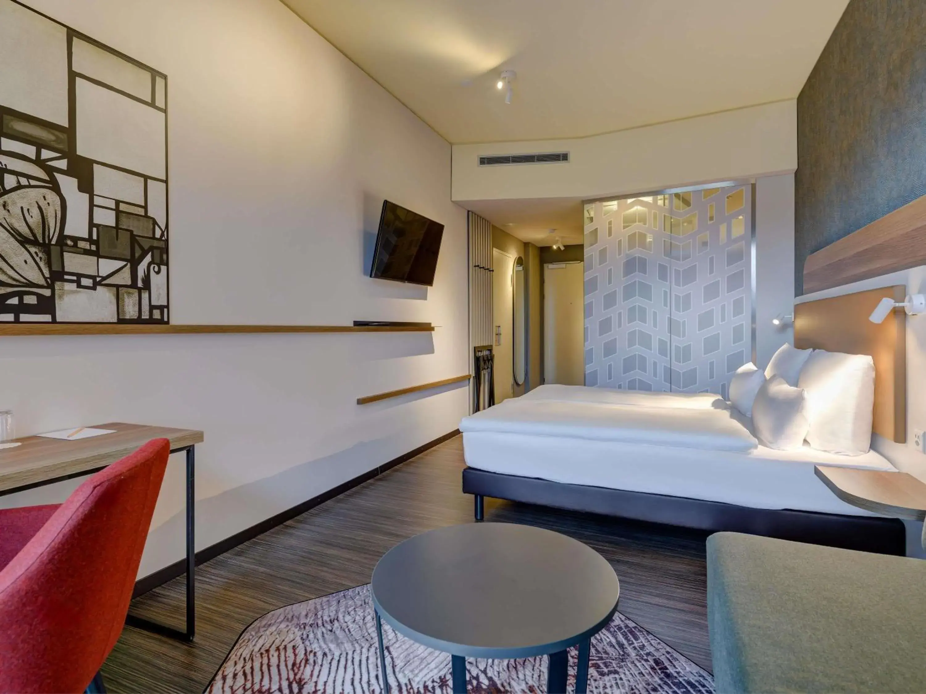 Bedroom, Bed in Mercure Zürich City Bedroom, Bed in Mercure Zürich City