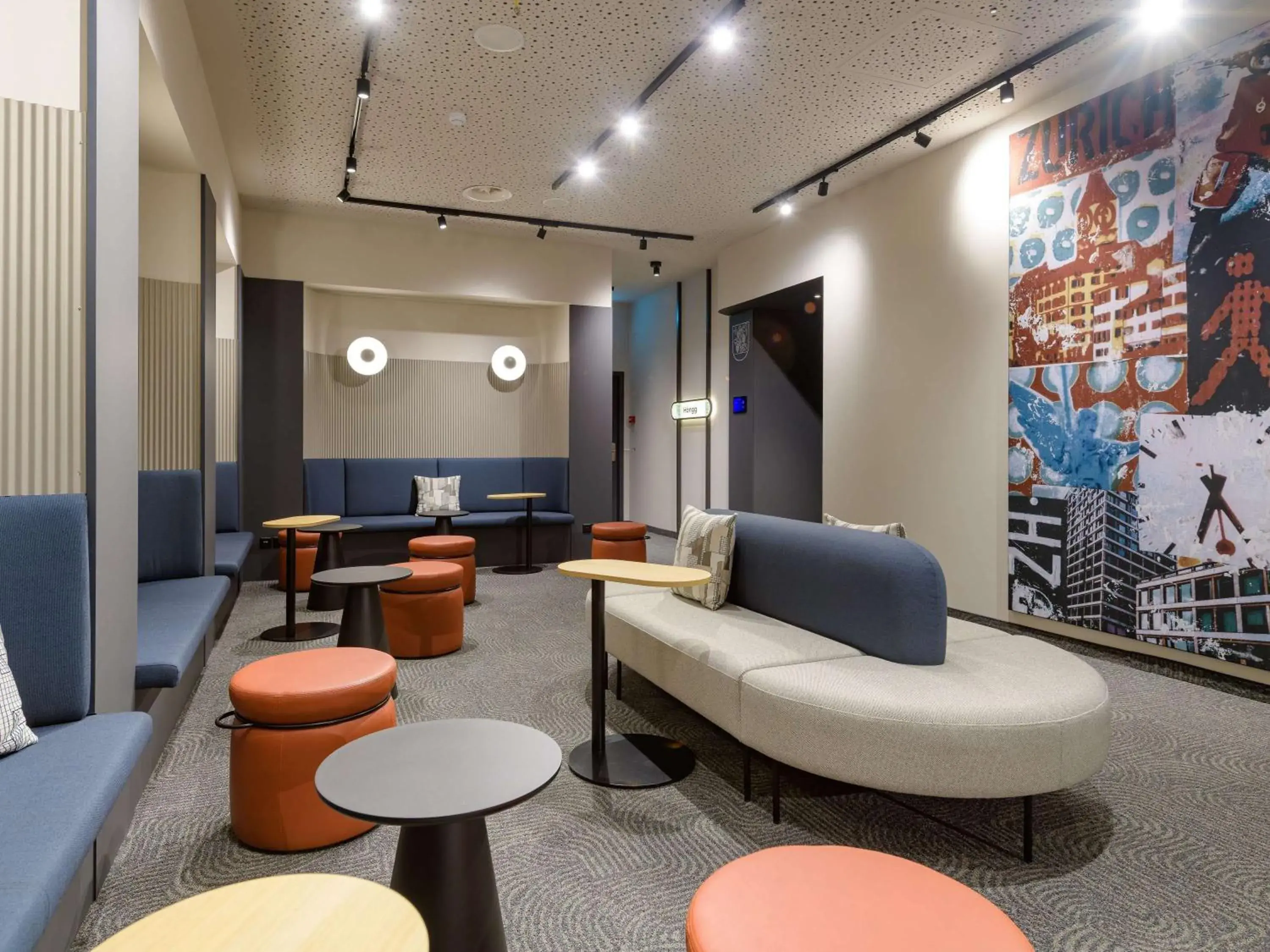 Property building in Mercure Zürich City Property building in Mercure Zürich City