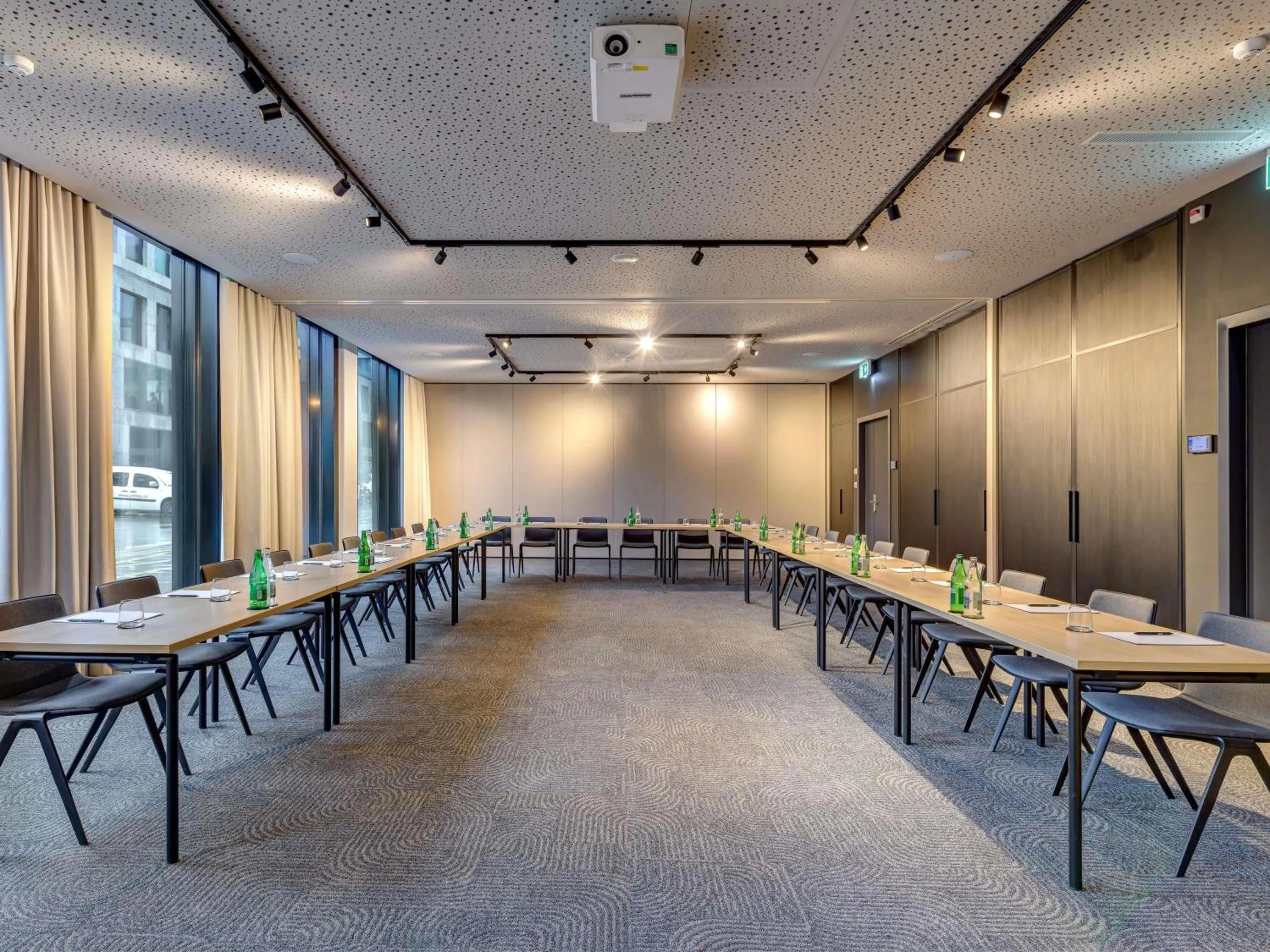 Meeting/conference room in Mercure Zürich City