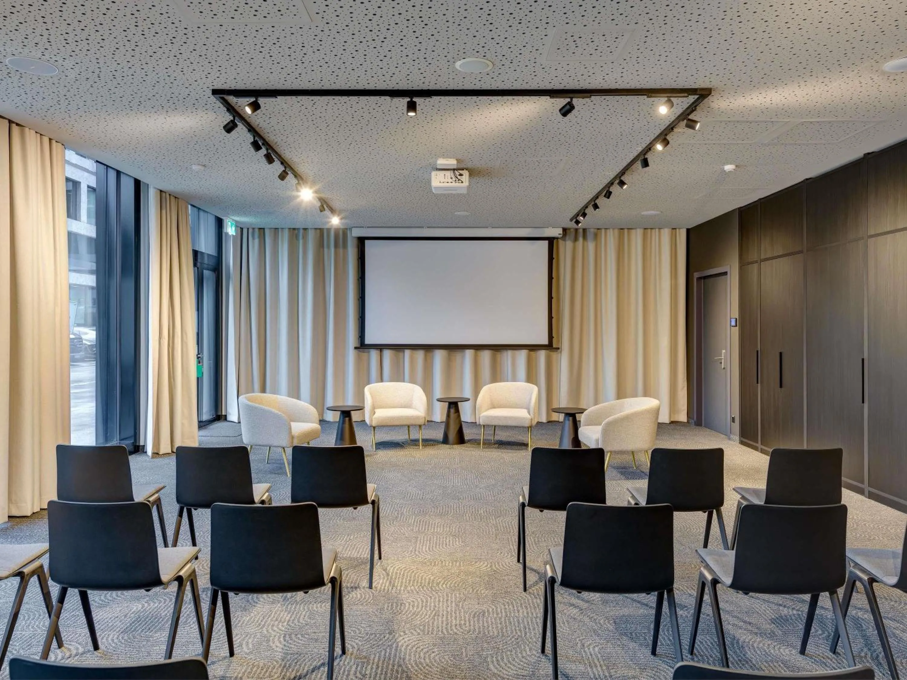 Meeting/conference room in Mercure Zürich City