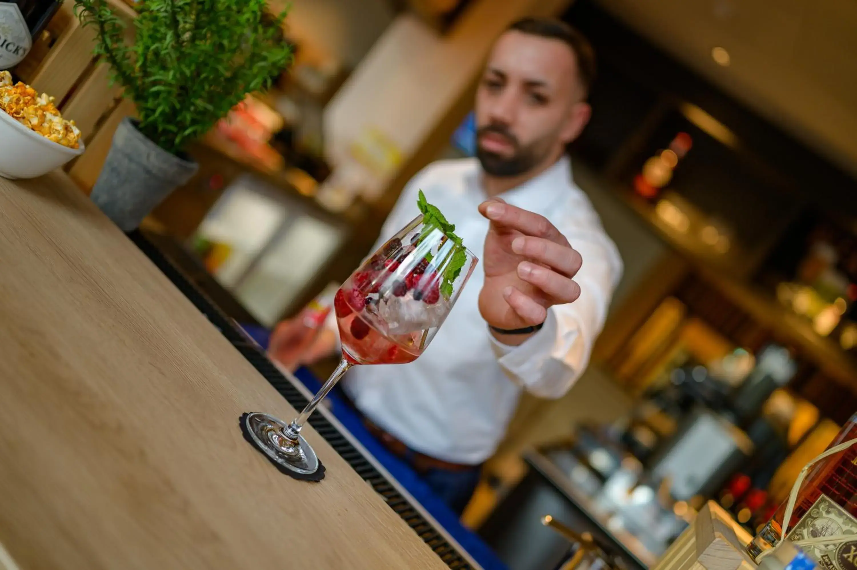 Lounge or bar in Mercure Zürich City Lounge or bar in Mercure Zürich City