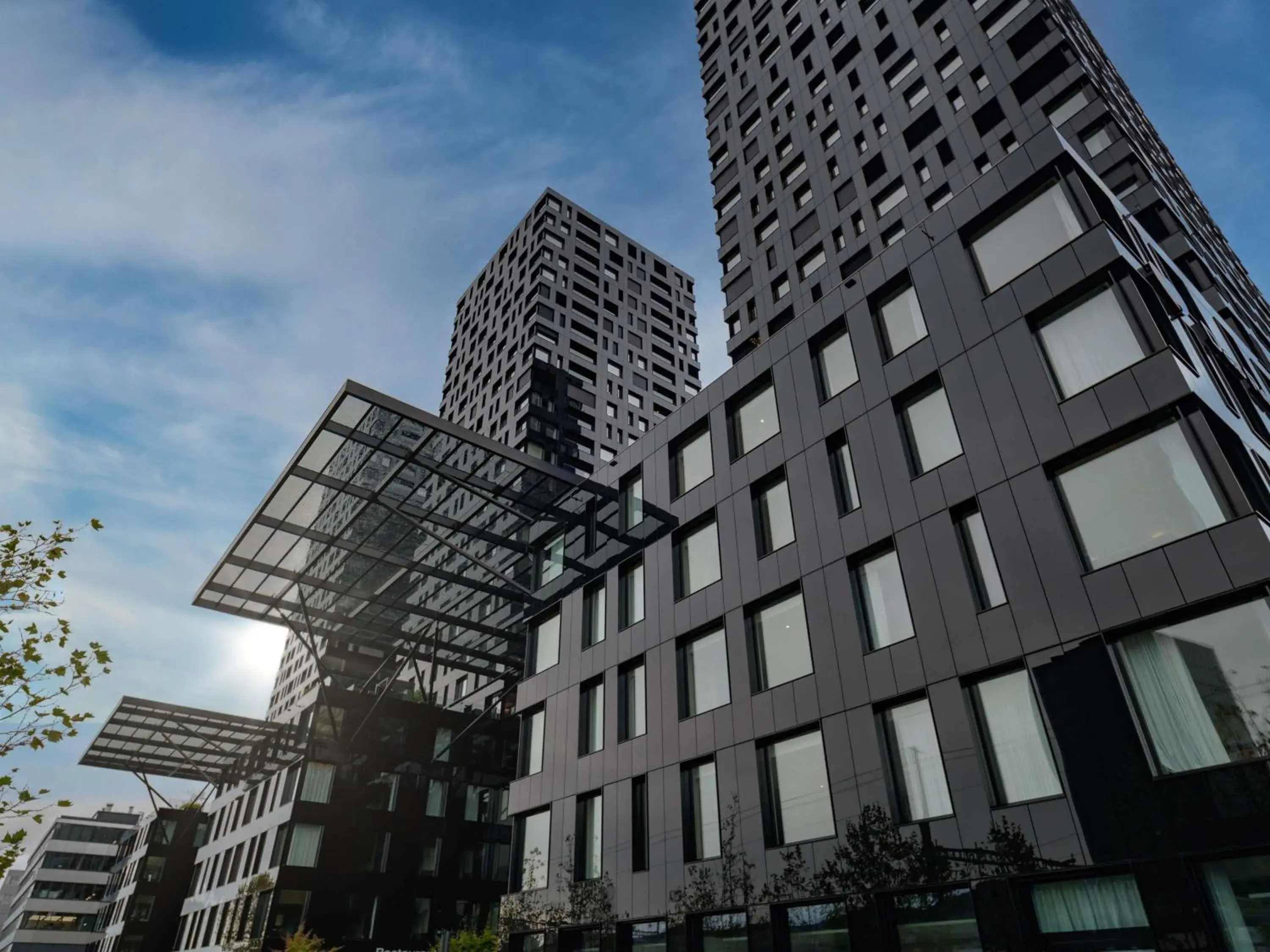 Property building in Mercure Zürich City Property building in Mercure Zürich City