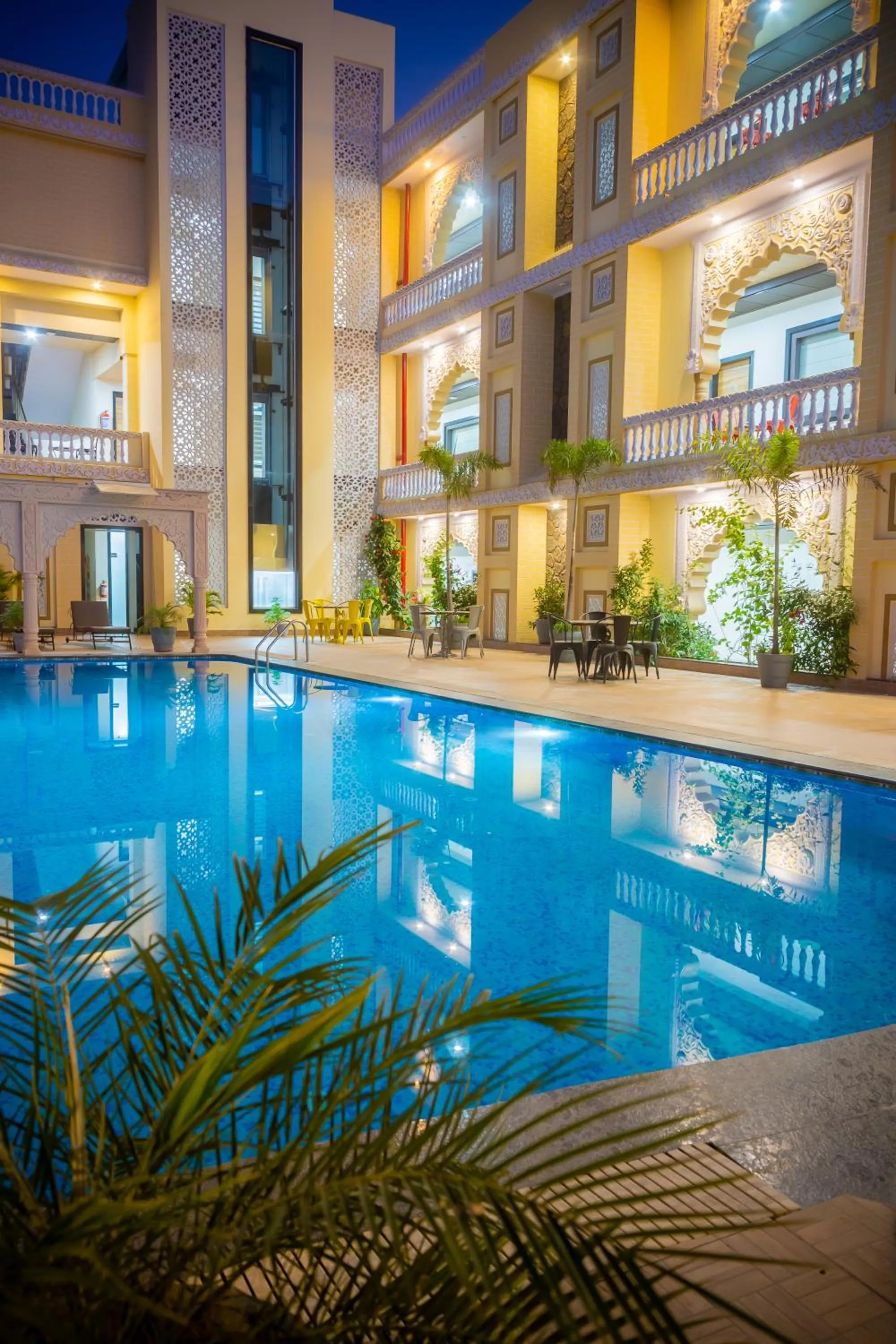 Swimming pool in Hotel Pushkar City Inn