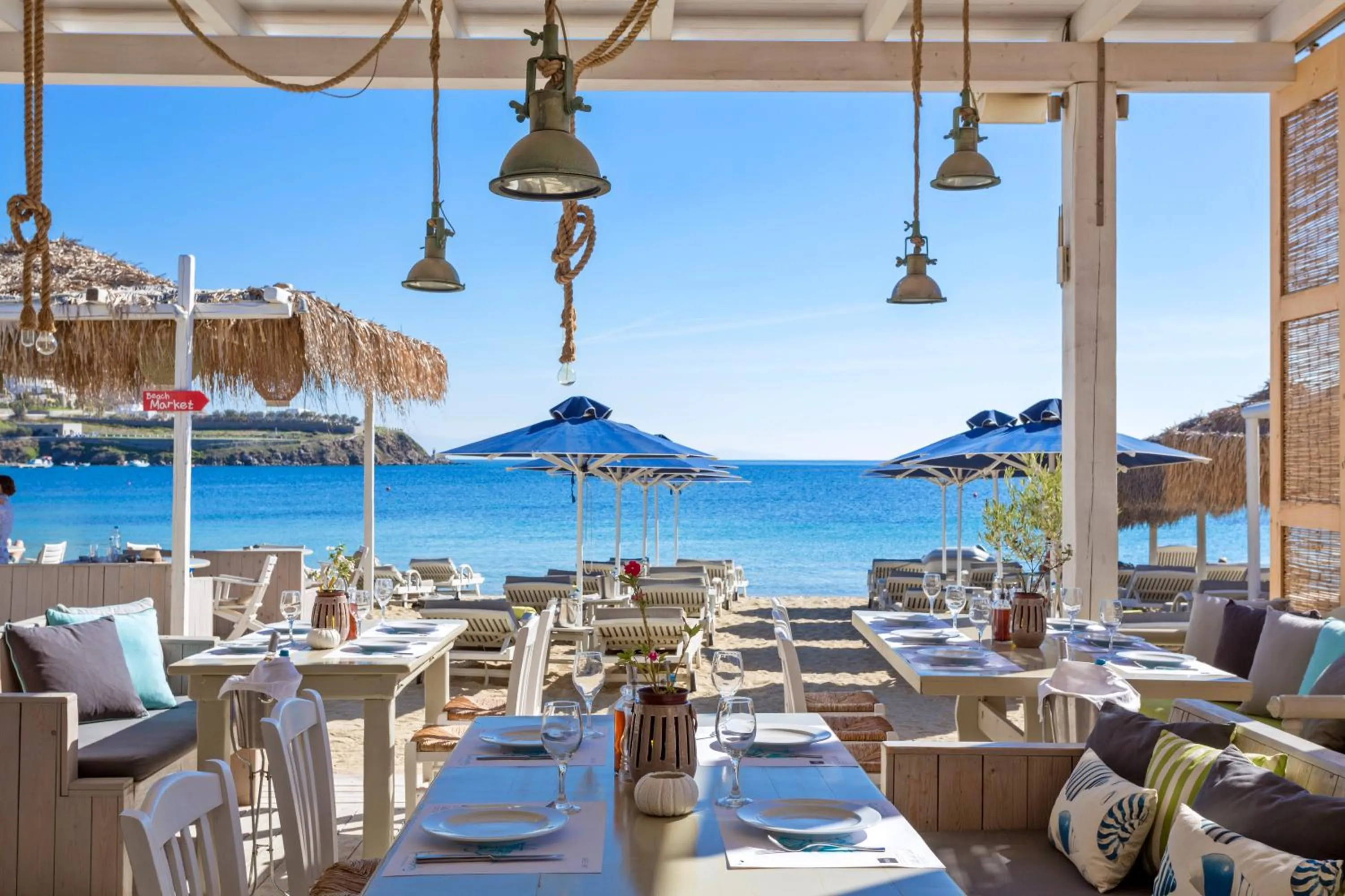 Kostantis Summer Villas and Suites