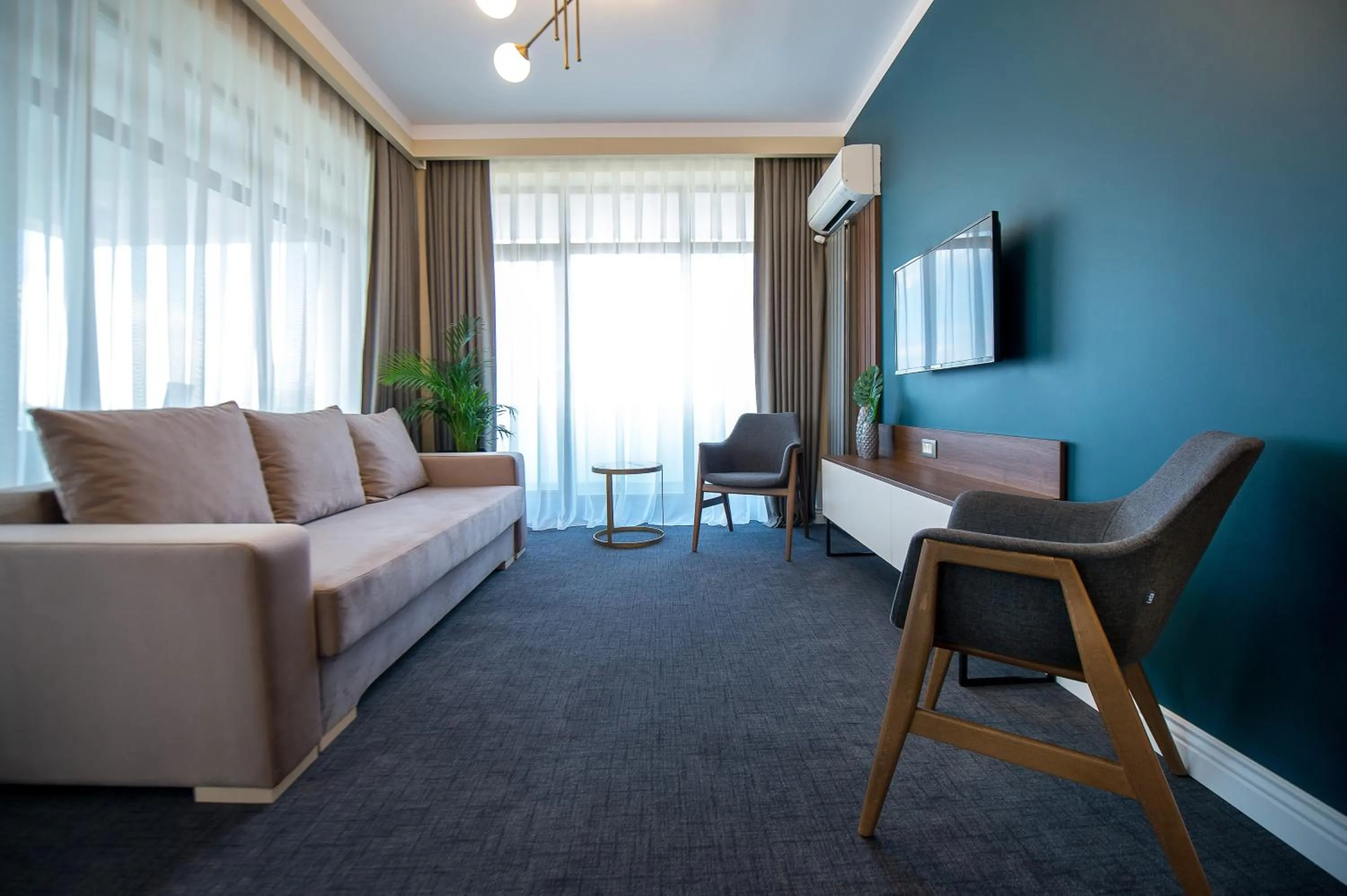 TV and multimedia in Hotel Oxford