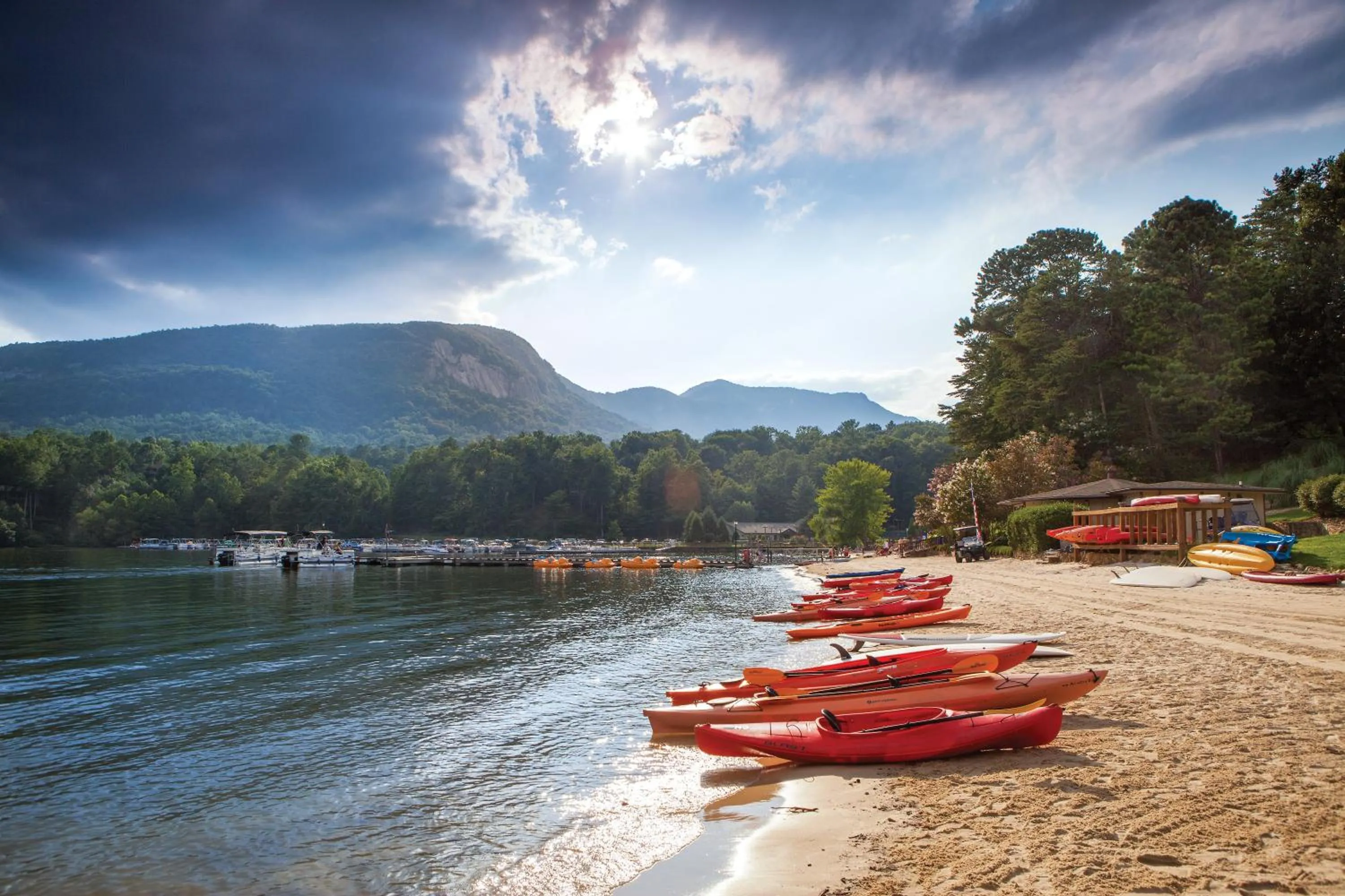 Lake view in Club Wyndham Resort at Fairfield Mountains
