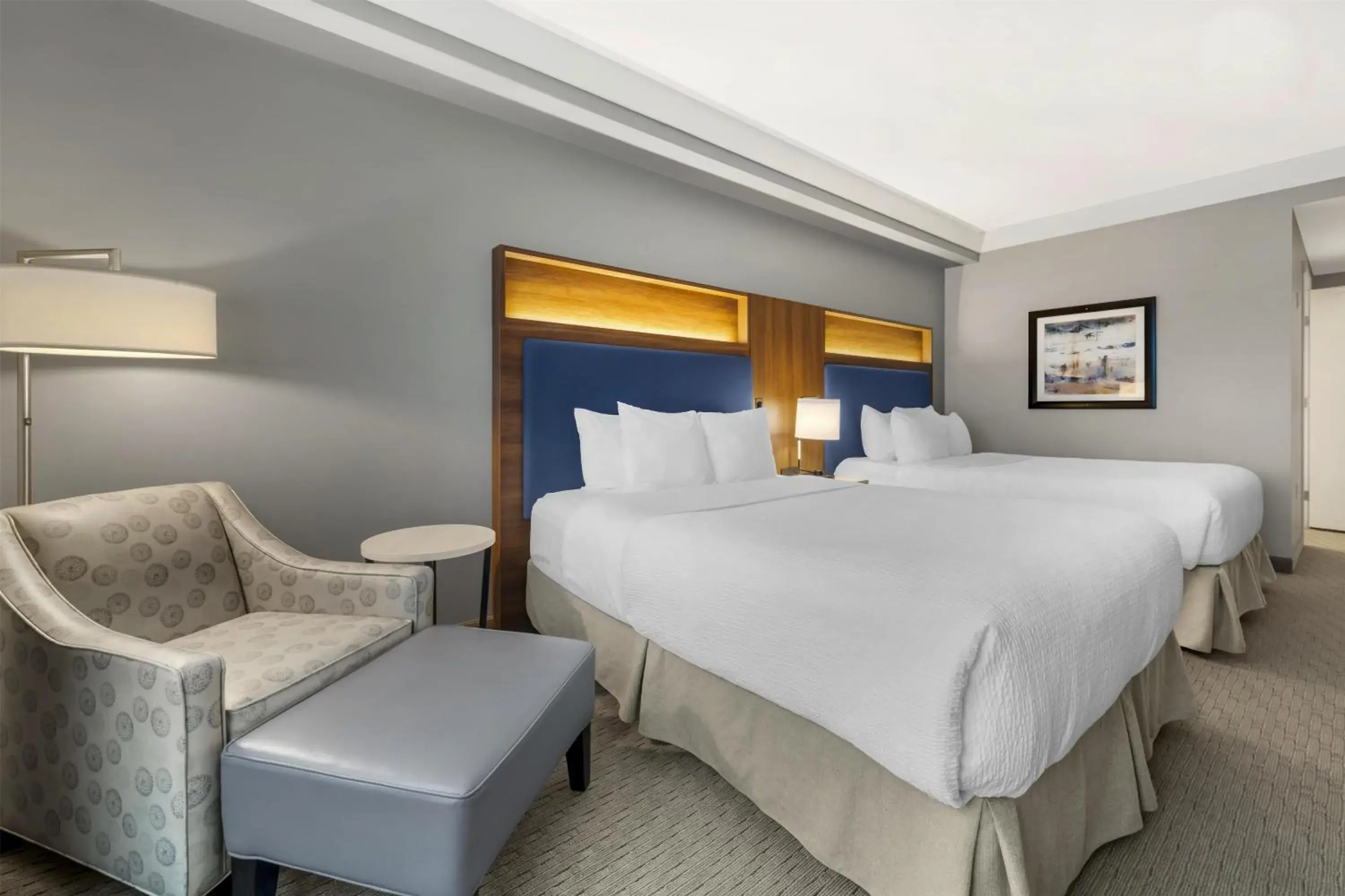 Bedroom, Bed in Best Western Plus Revelstoke Bedroom, Bed in Best Western Plus Revelstoke