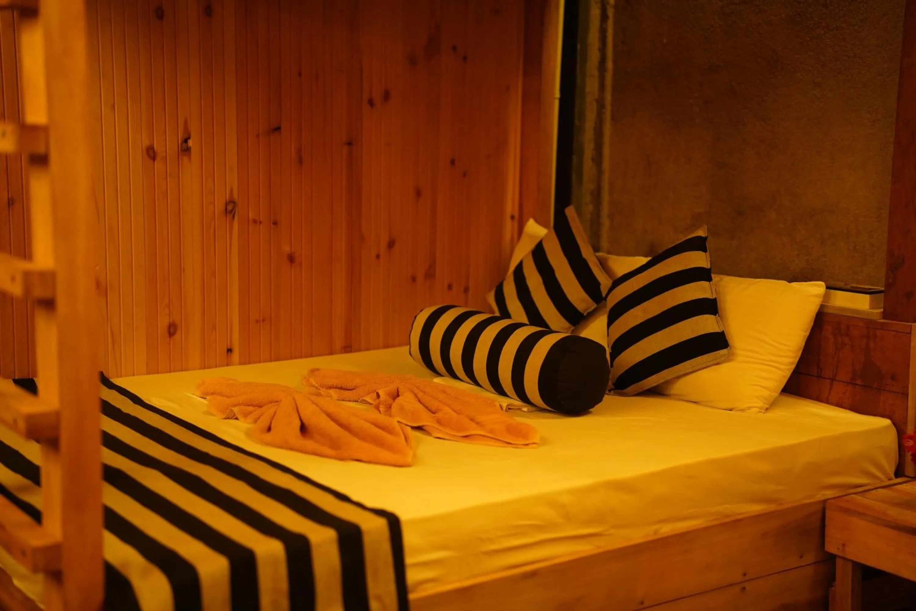 Bed in Green Garden Resort