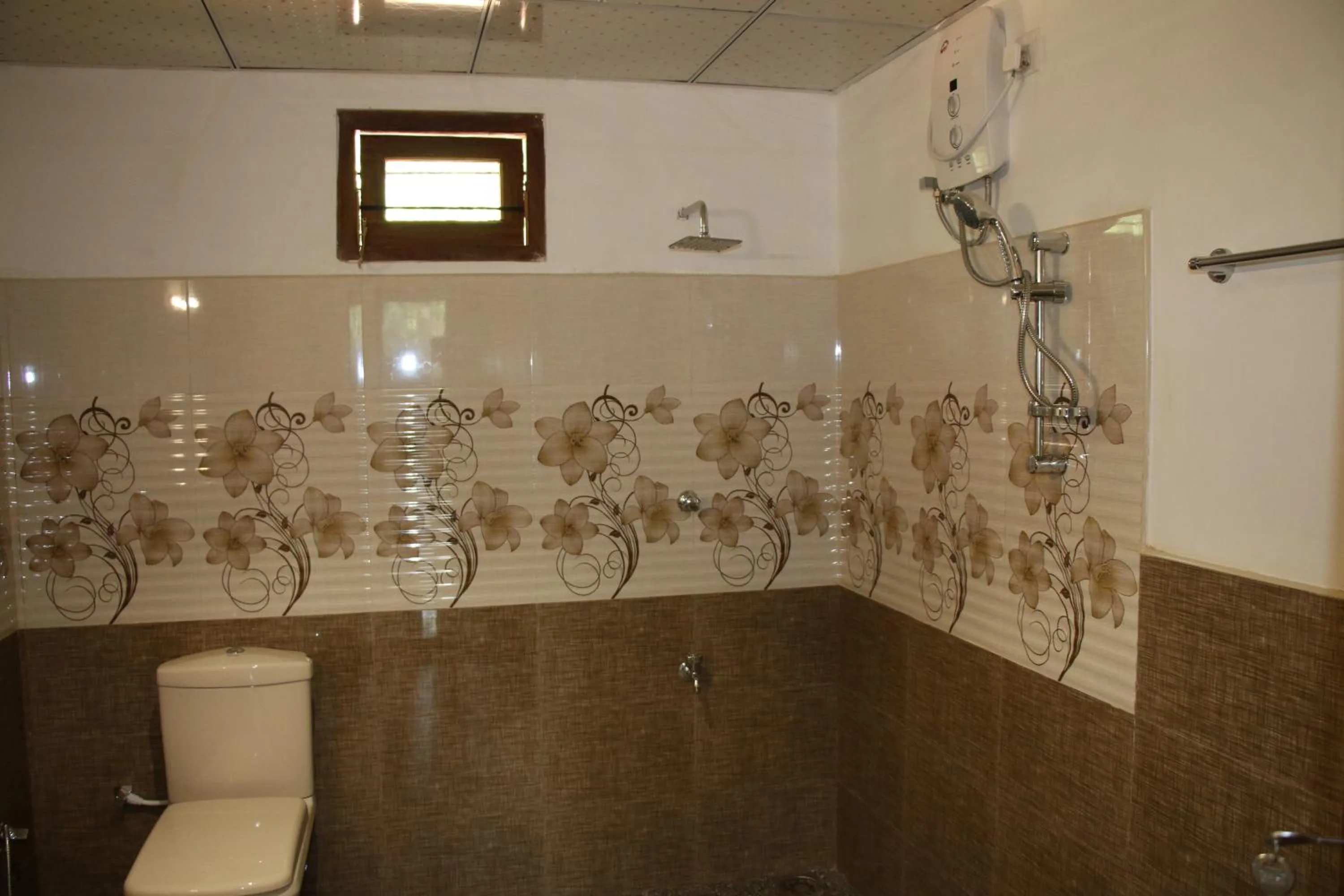 Bathroom in Green Garden Resort