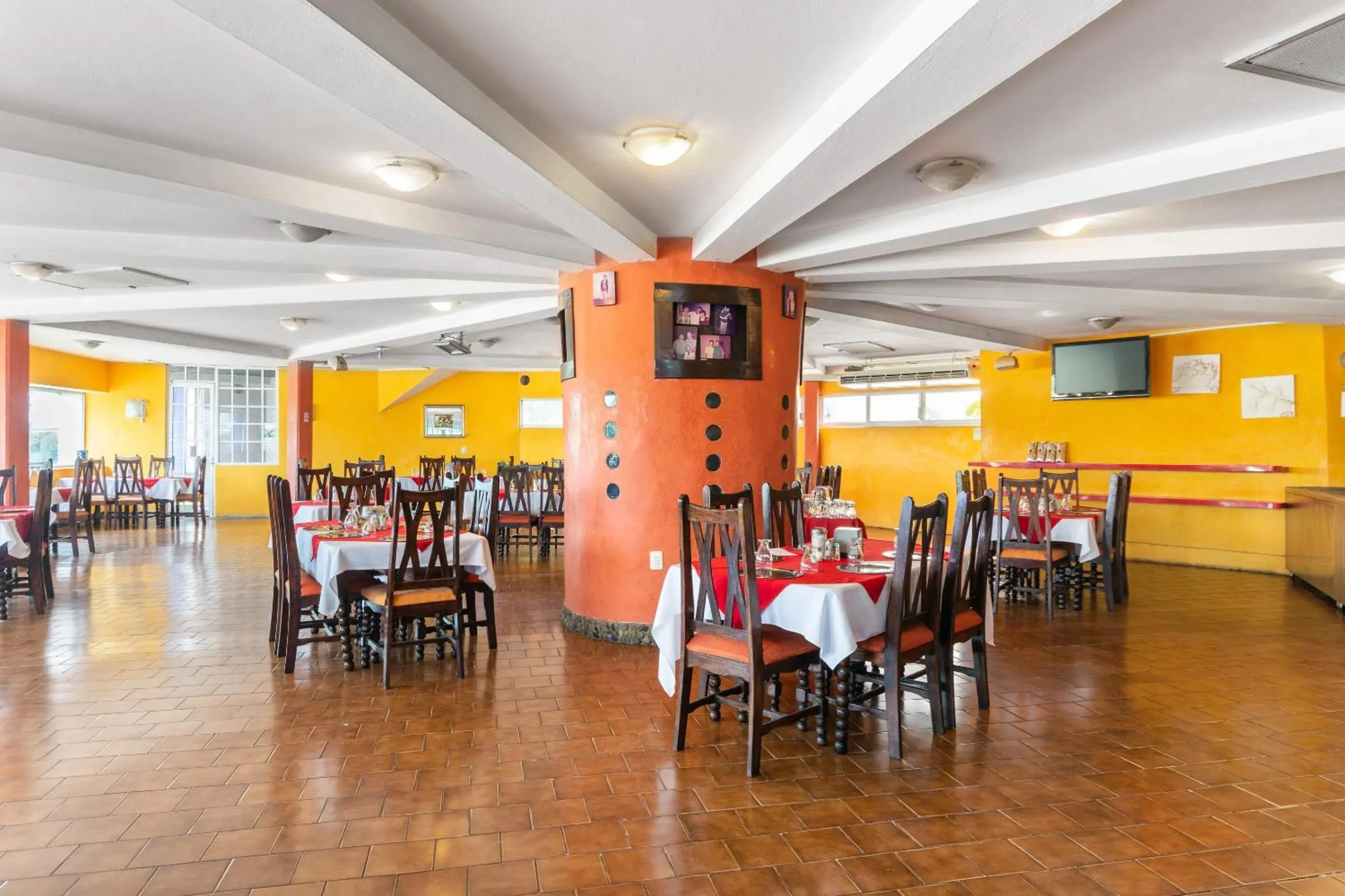 Restaurant/places to eat in OYO Hotel Casa Blanca Restaurant/places to eat in OYO Hotel Casa Blanca