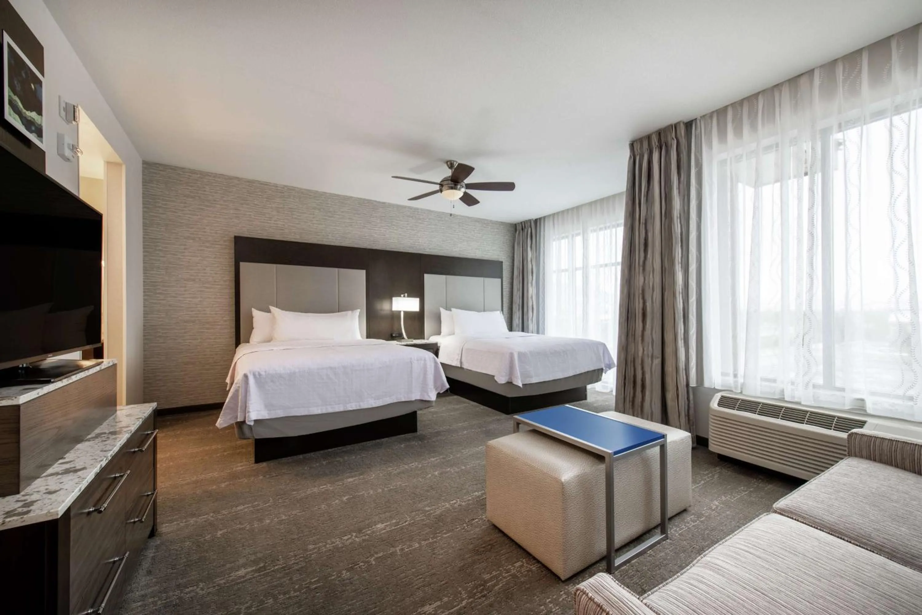 Bedroom, Bed in Homewood Suites By Hilton Steamboat Springs