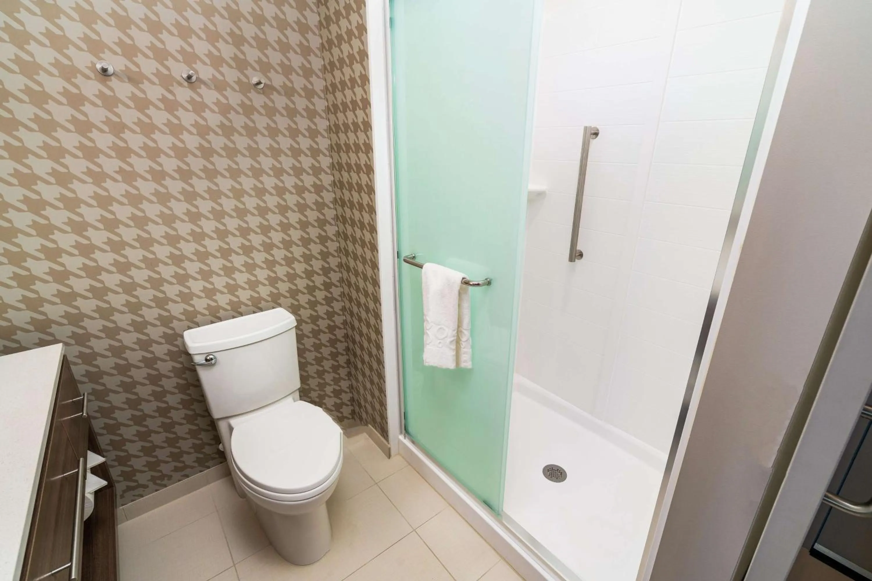 Bathroom in Home2 Suites by Hilton Las Vegas Stadium District
