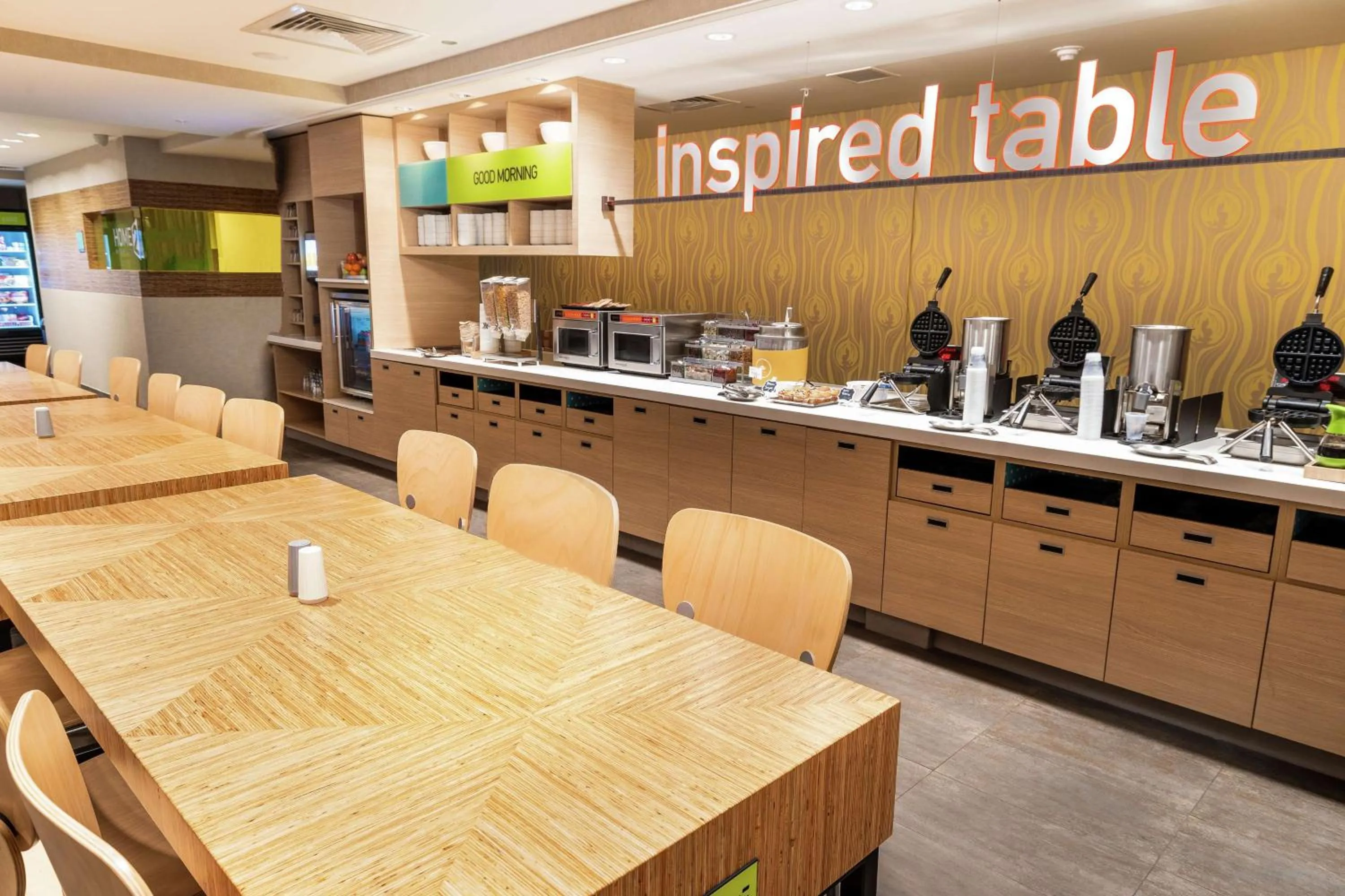 Dining area in Home2 Suites by Hilton Las Vegas Stadium District