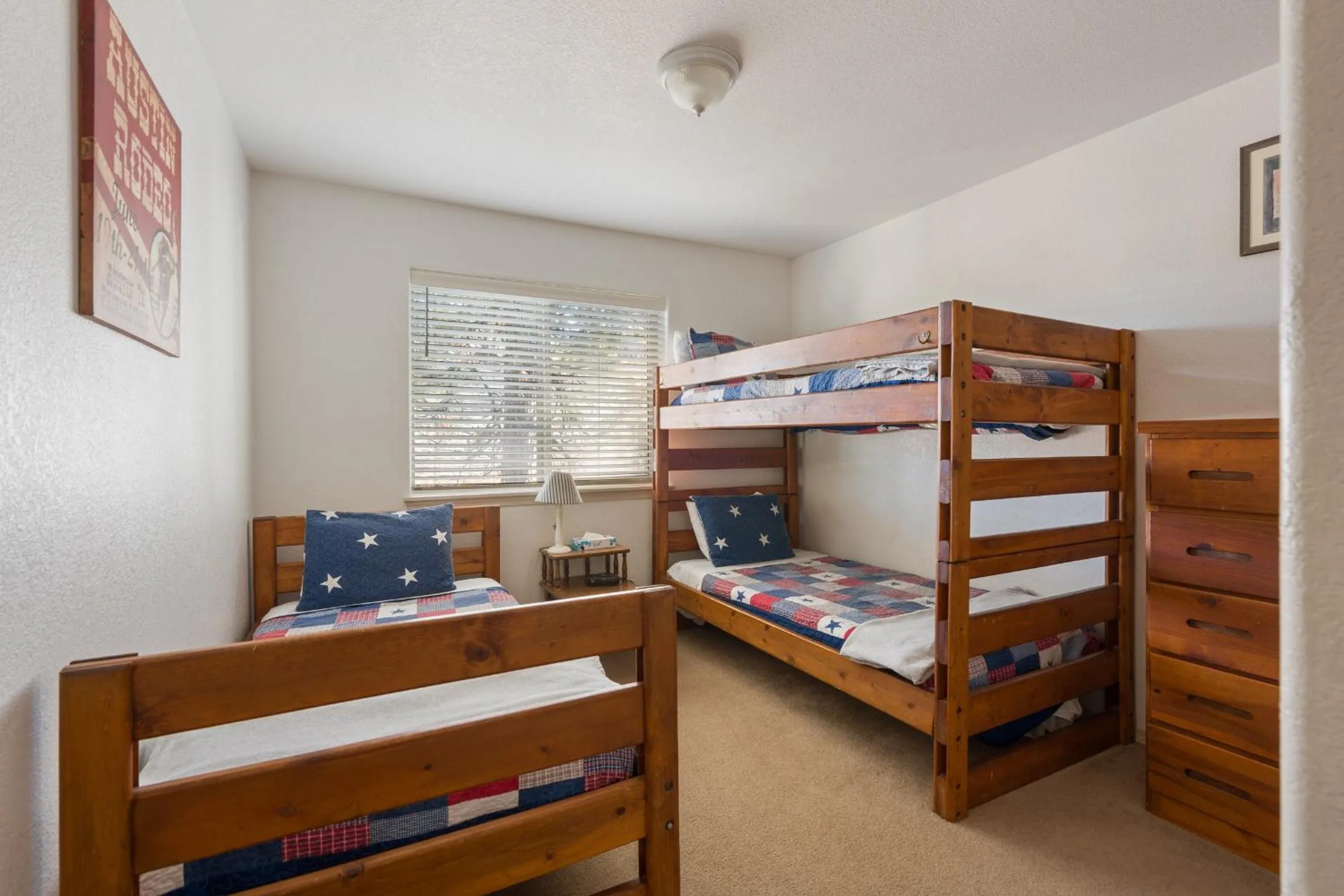 Bed in Timber Creek Escape