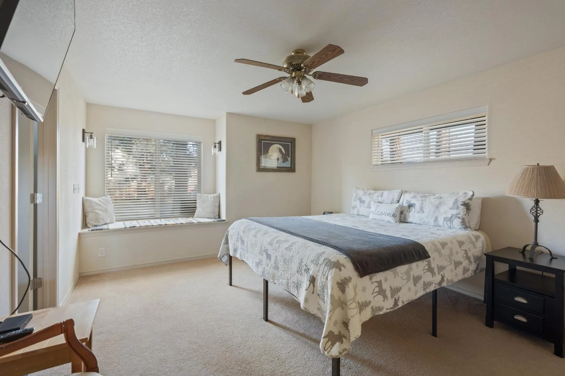 Bed in Timber Creek Escape