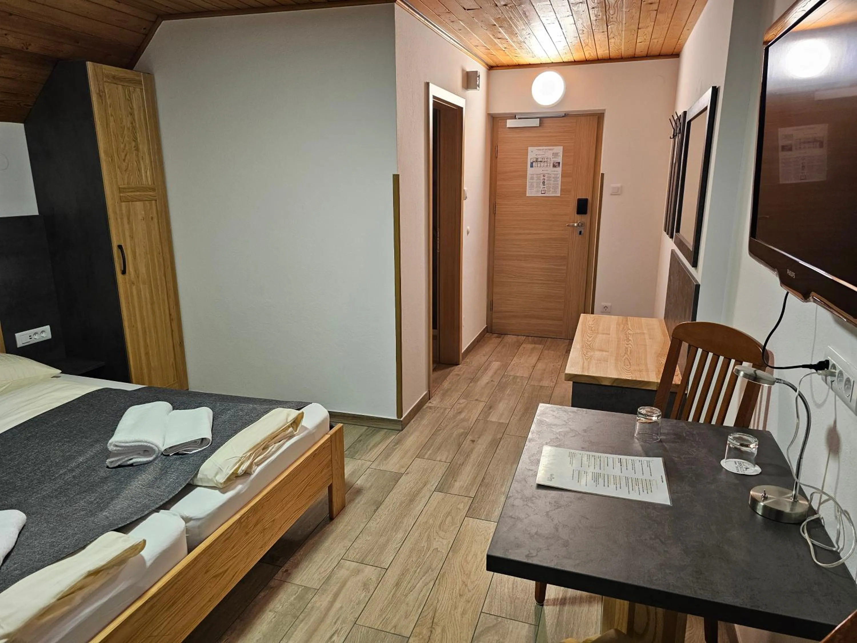 Bedroom, Bed in Hotel Gasperin Bohinj