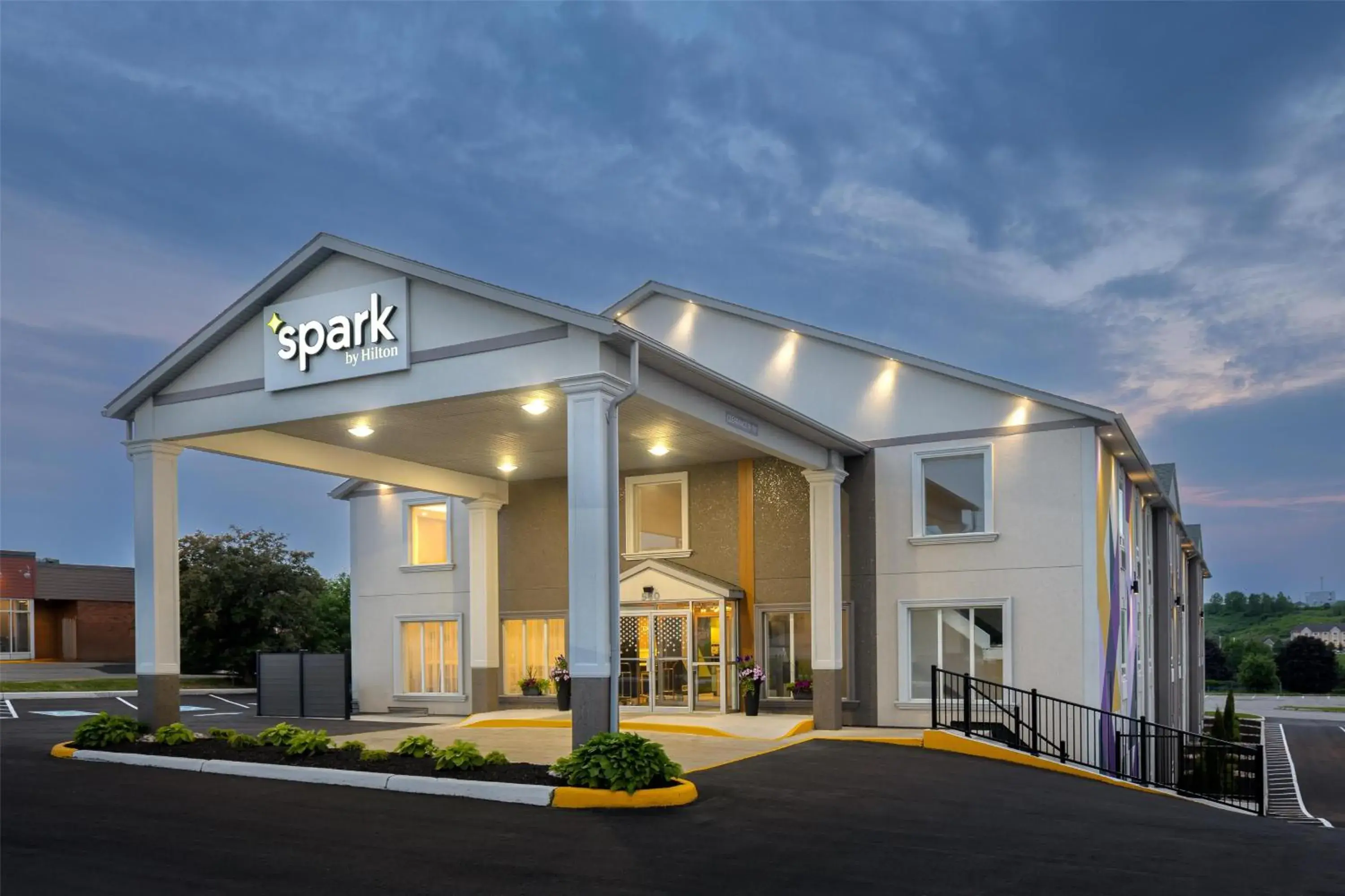 Property building in Spark By Hilton Woodstock Property building in Spark By Hilton Woodstock