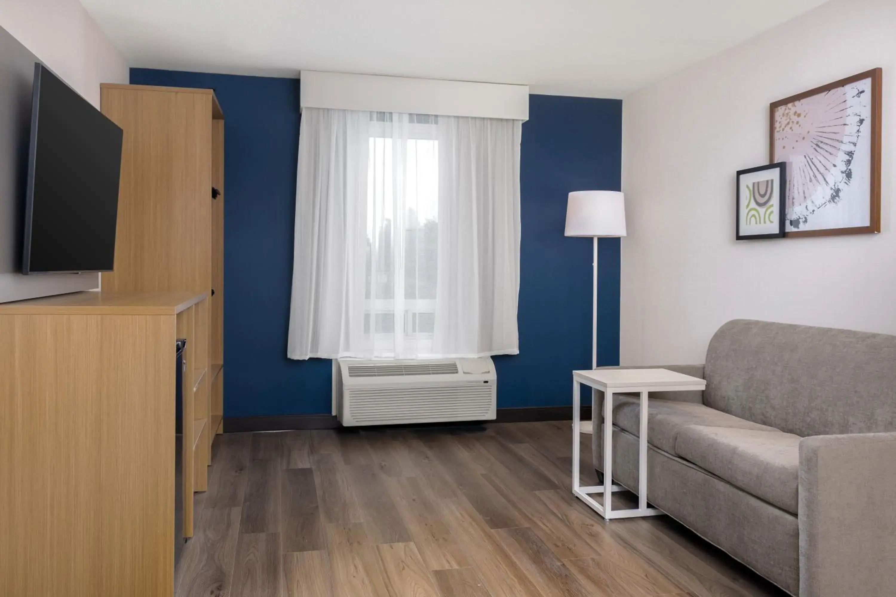 Spark By Hilton Woodstock Spark By Hilton Woodstock