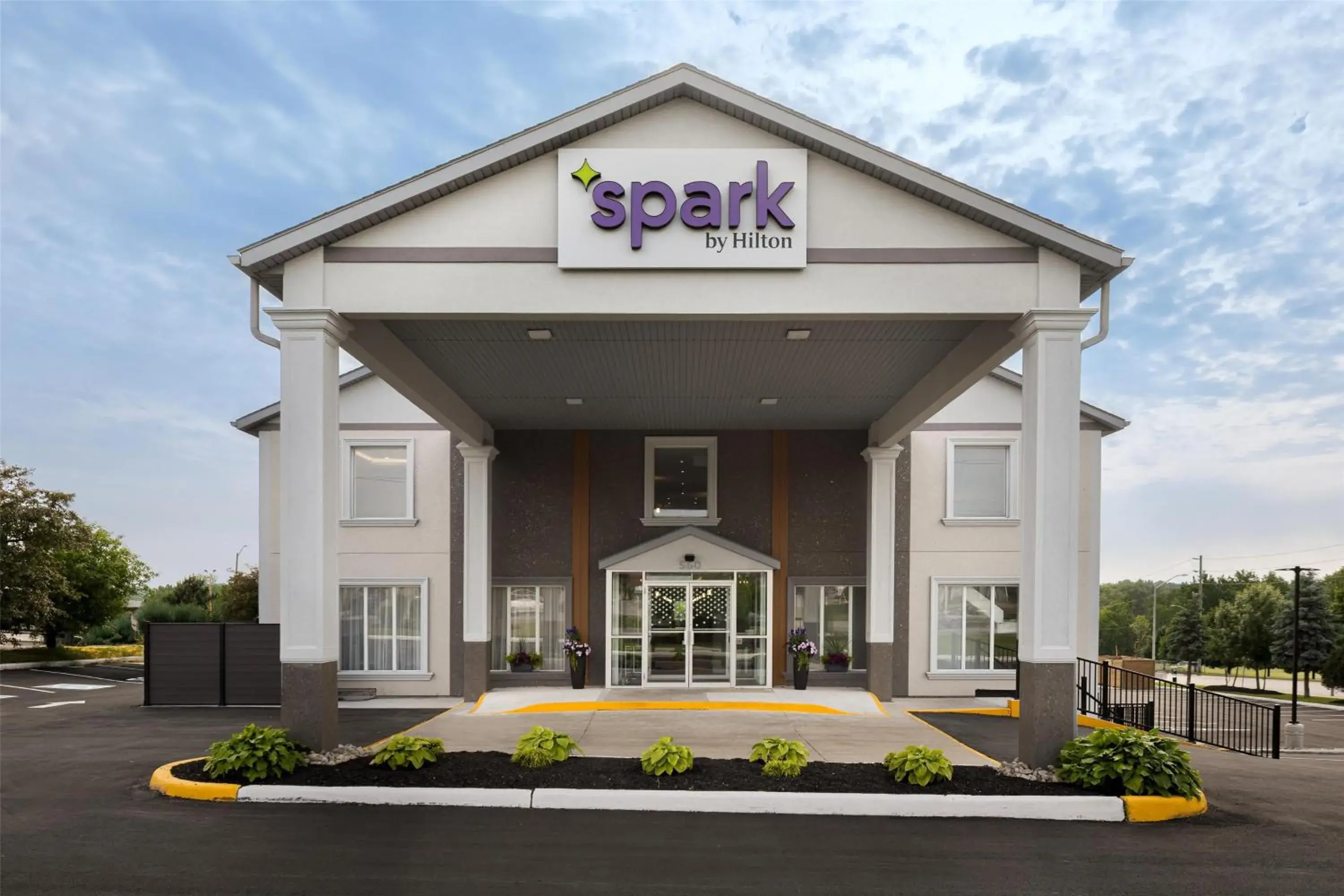 Property building in Spark By Hilton Woodstock Property building in Spark By Hilton Woodstock