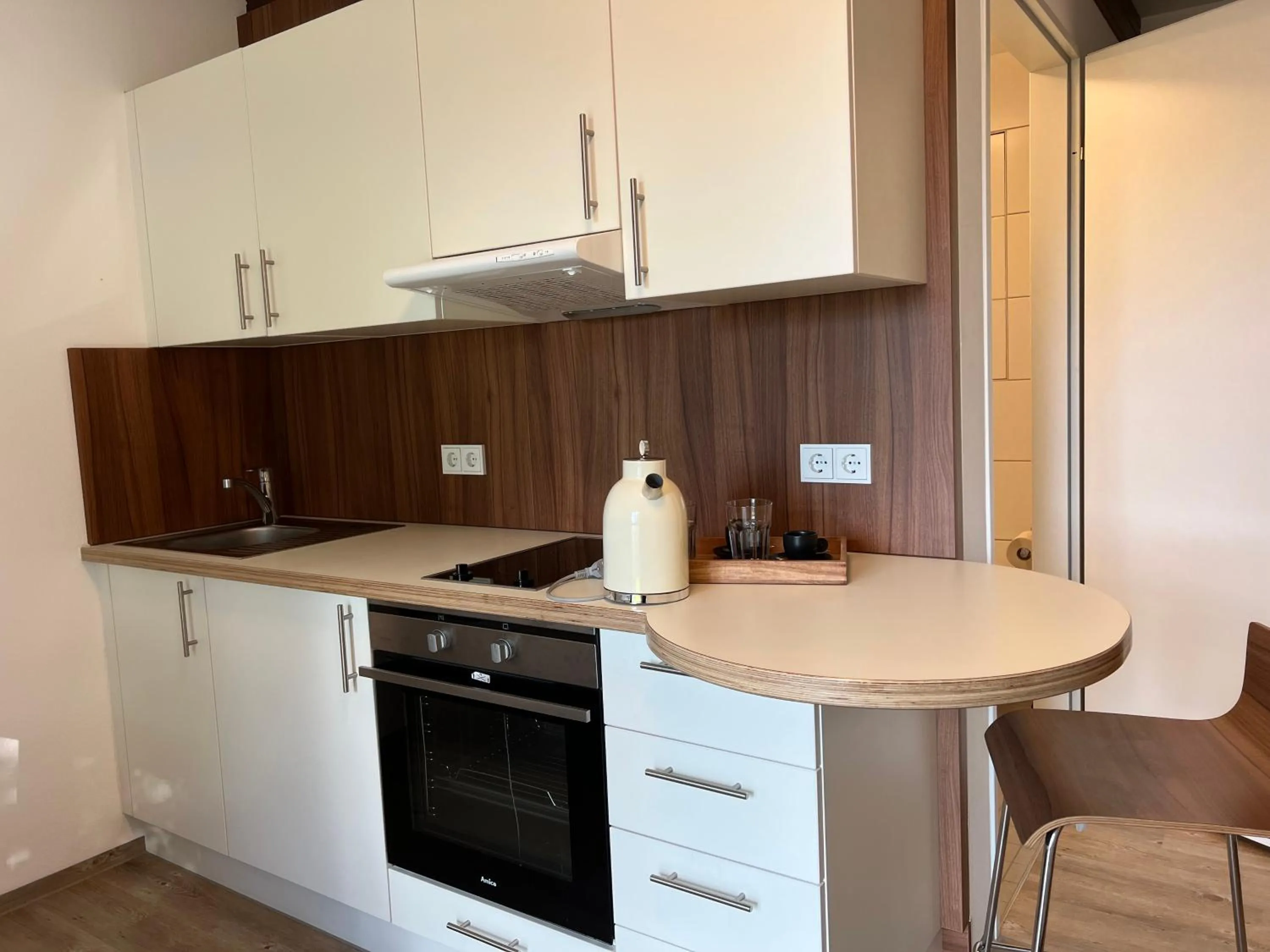 Kitchen or kitchenette in HHotel Augsburg