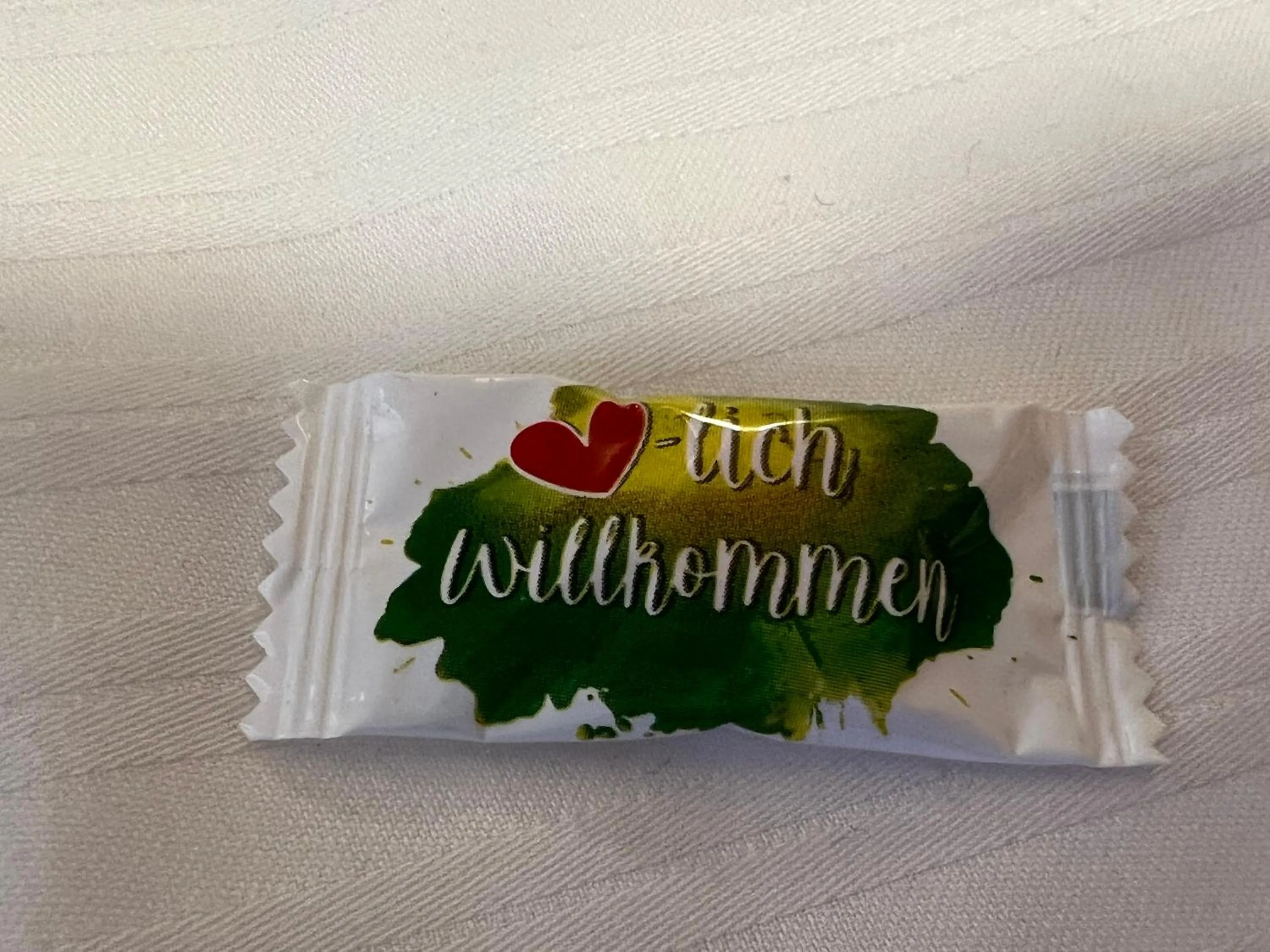 Logo/Certificate/Sign in HHotel Augsburg