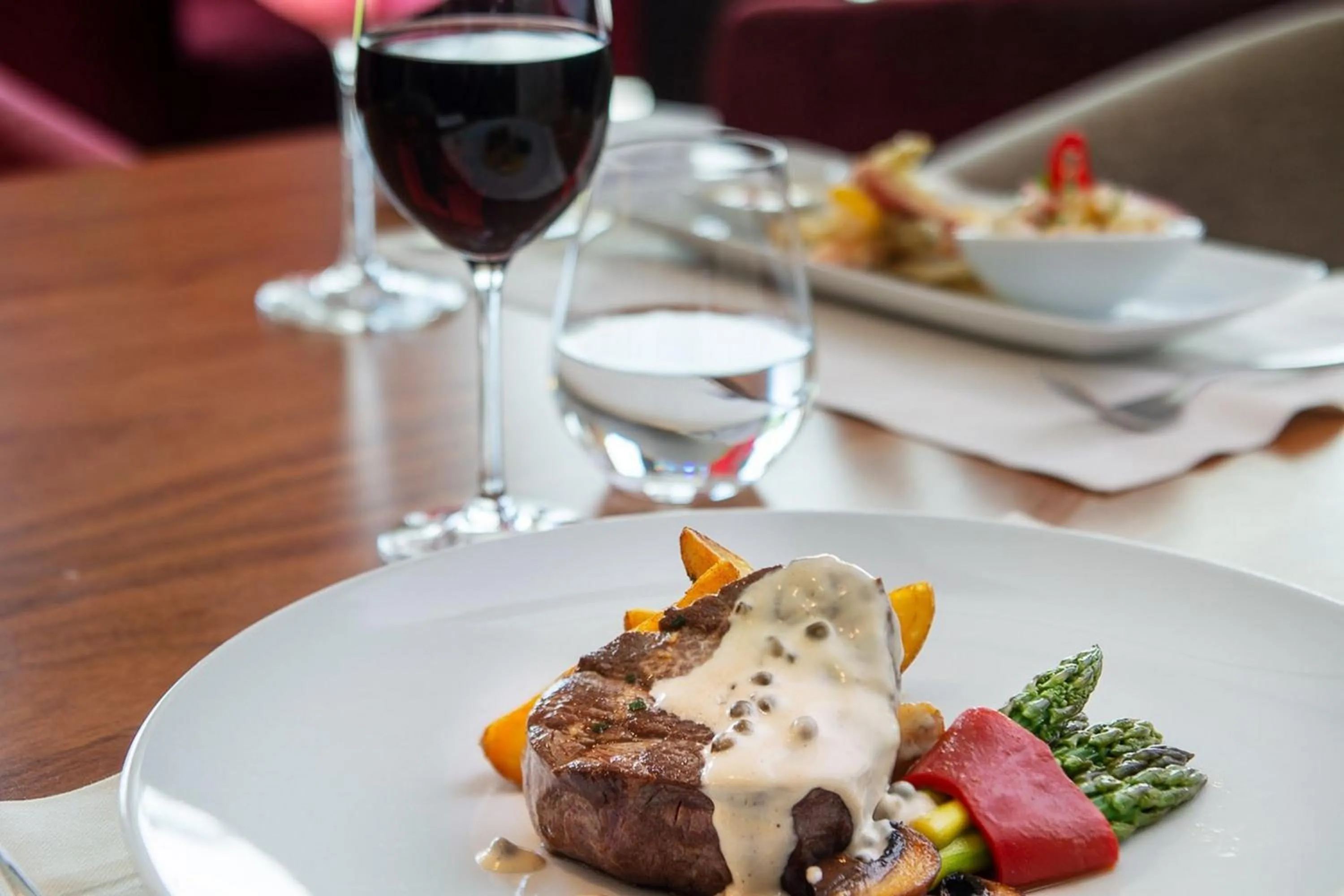 Food and drinks in Lagoas Park Hotel