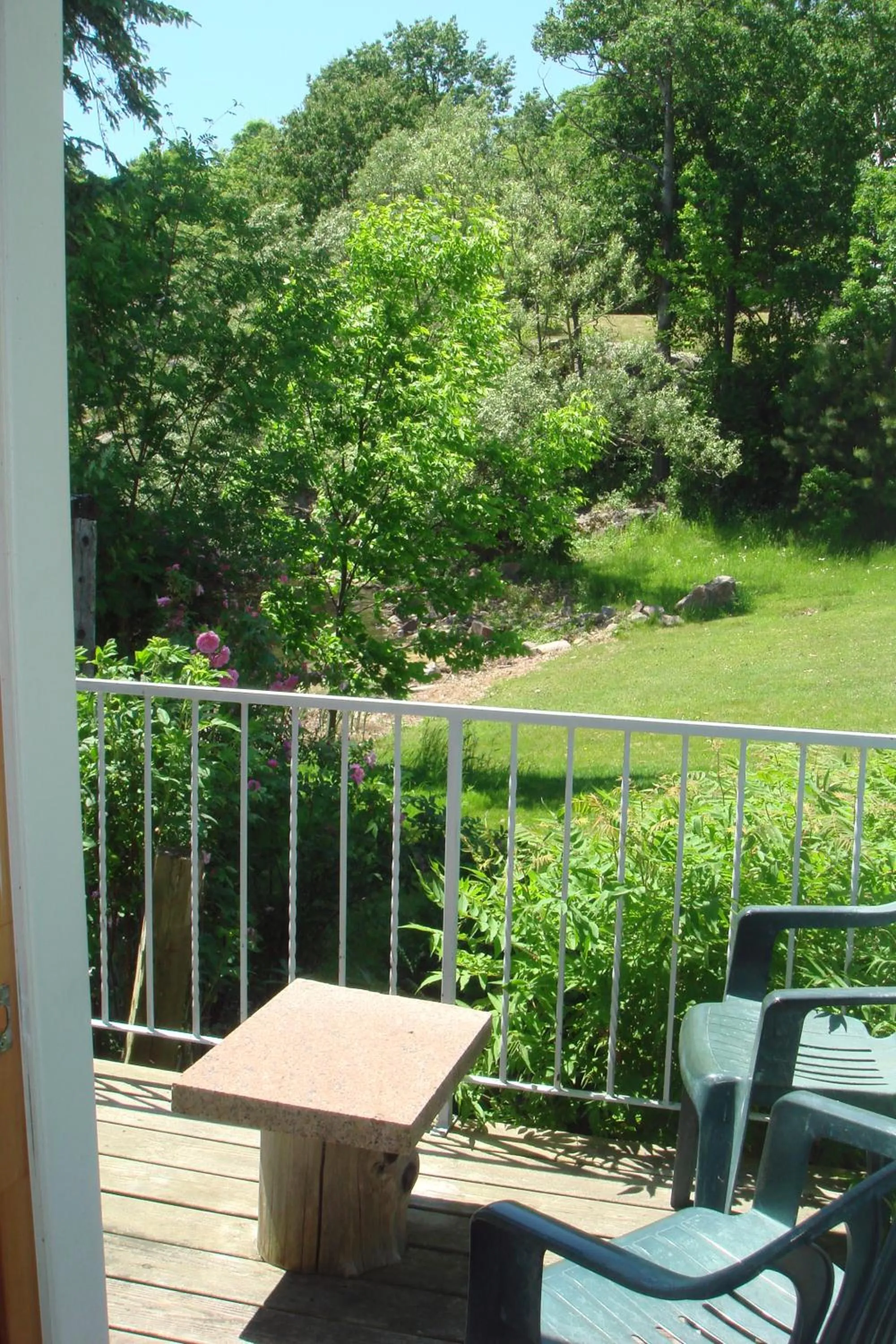 Day in Boathouse Country Inn