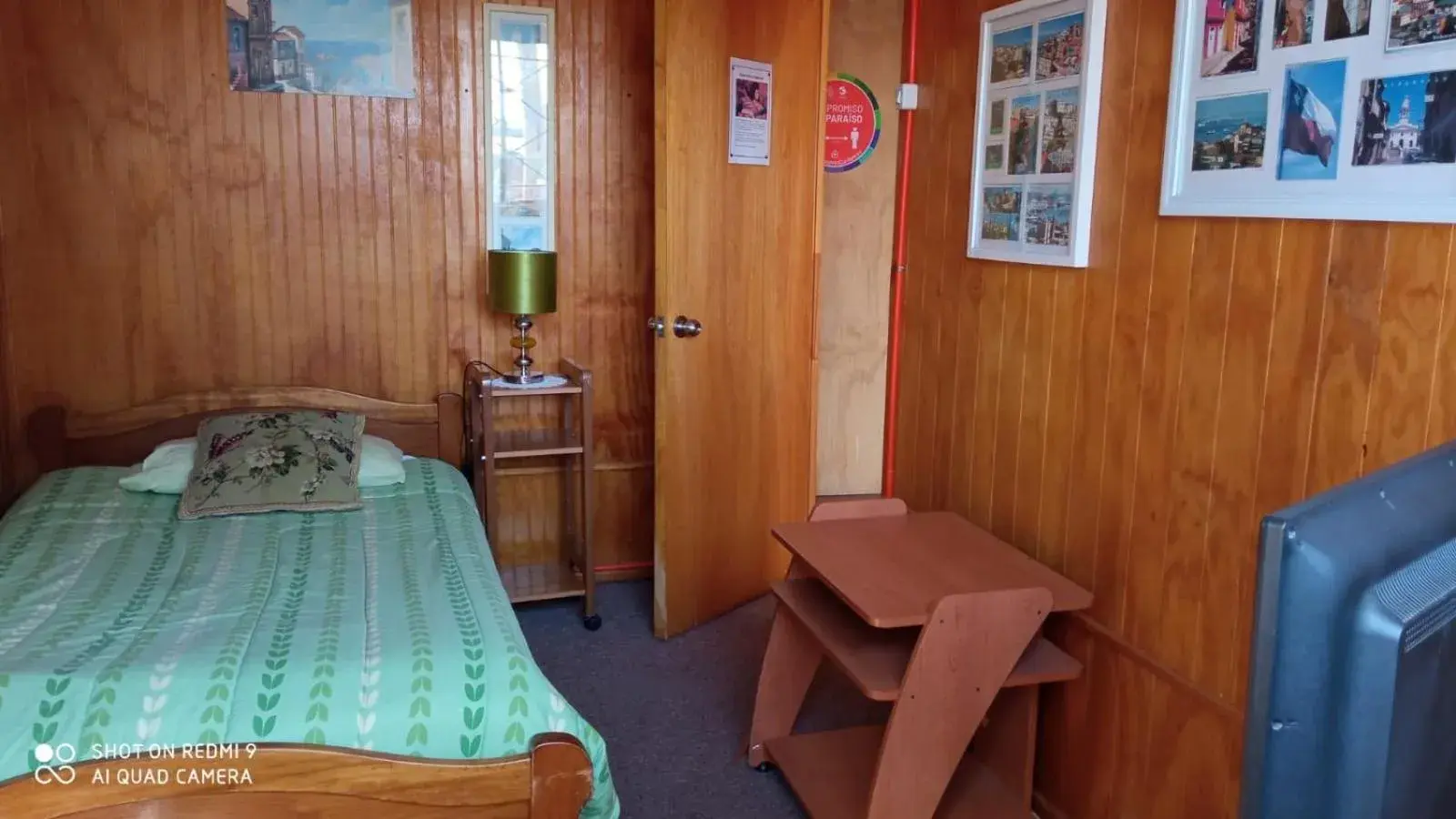 Standard Single Room with Shared Bathroom - single occupancy in Hostal Destino Bellavista Standard Single Room with Shared Bathroom - single occupancy in Hostal Destino Bellavista