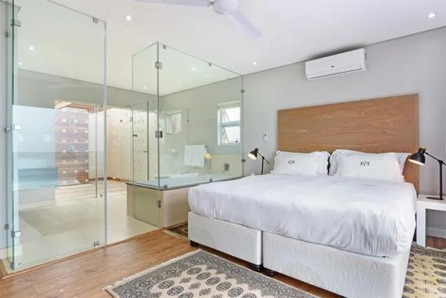 Bathroom, Bed in Vetho House Villa Ballito