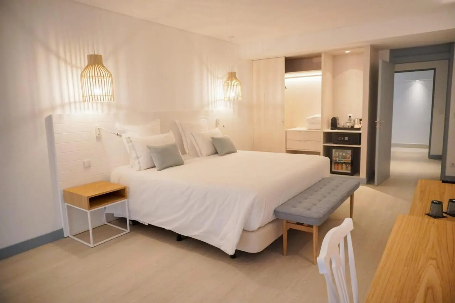 Suite in Malibu Foz Hotel - La Maison Younan Suite in Malibu Foz Hotel - La Maison Younan